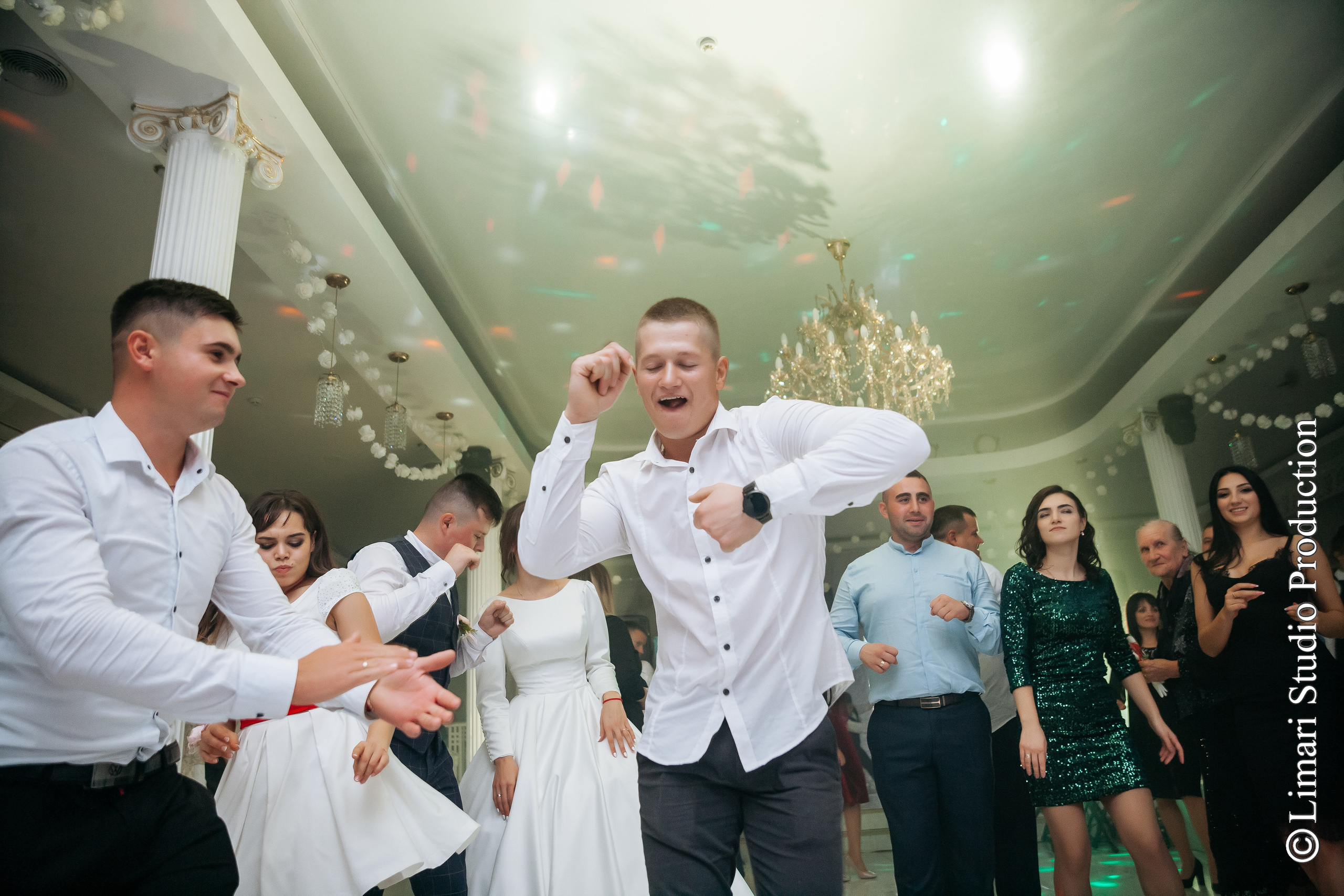 Ovidiu & Otilia. Фото видео в молдове