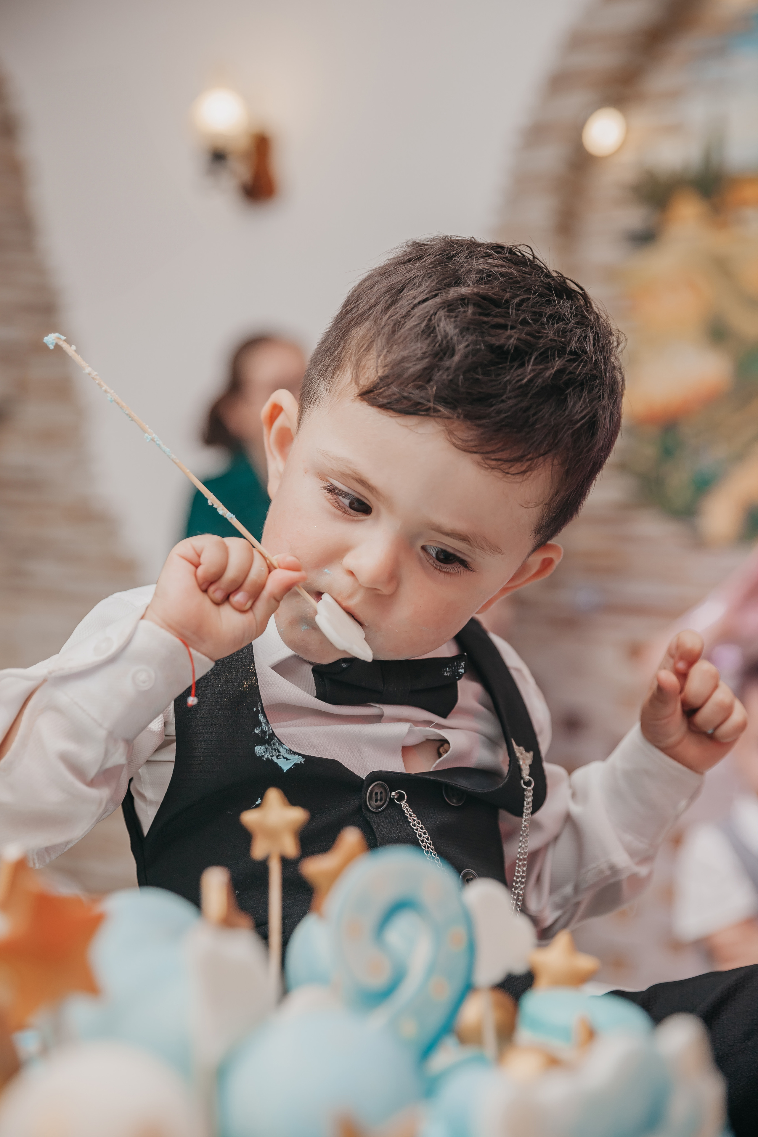 Кумэтрия Доминика. Фото видео в молдове