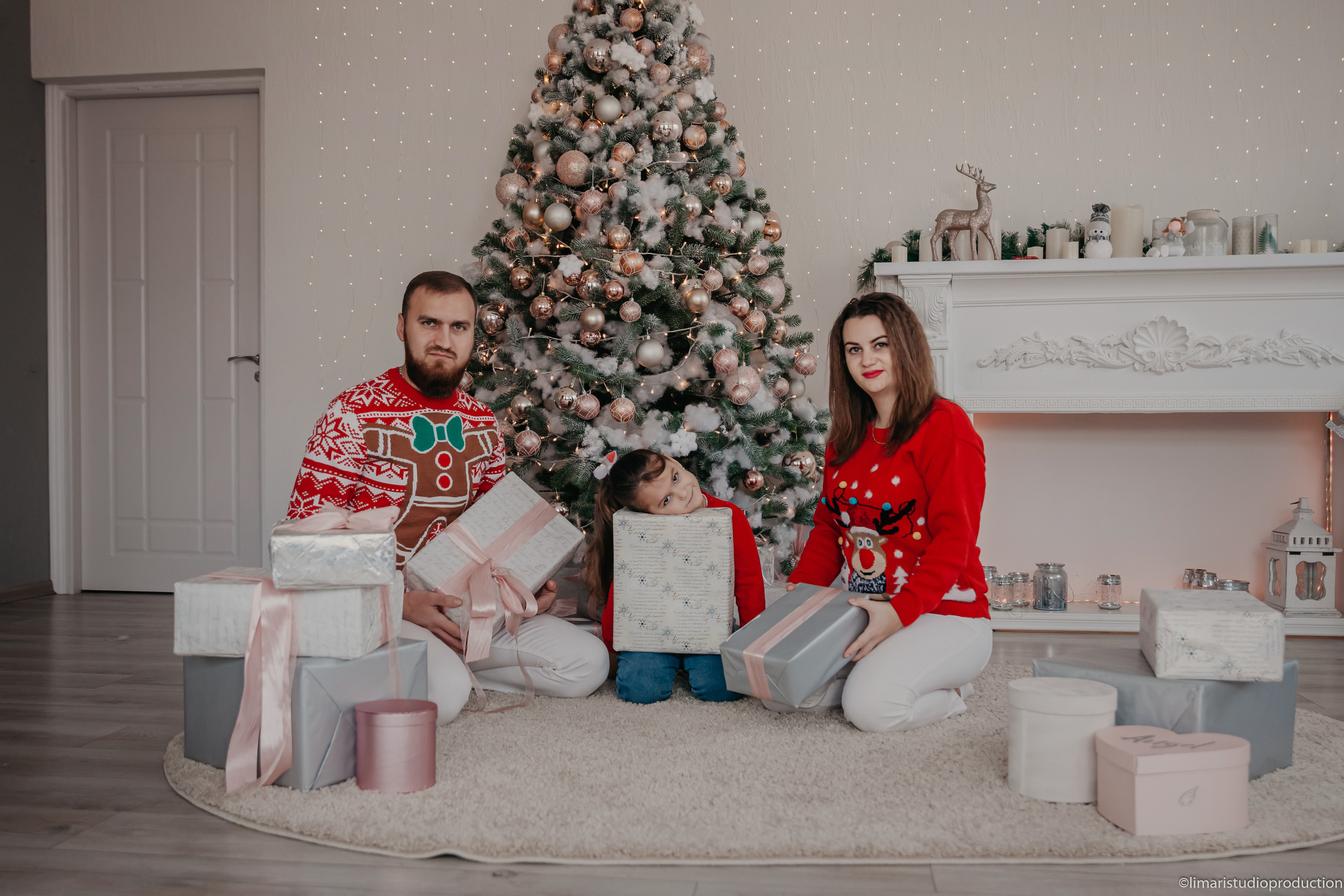 Новый год семьи Карпинеану. Фото видео в молдове