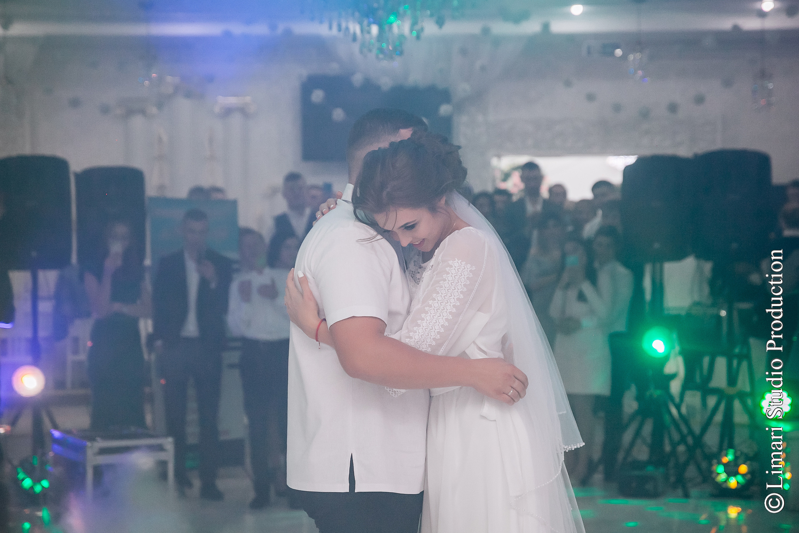 Ovidiu & Otilia. Фото видео в молдове