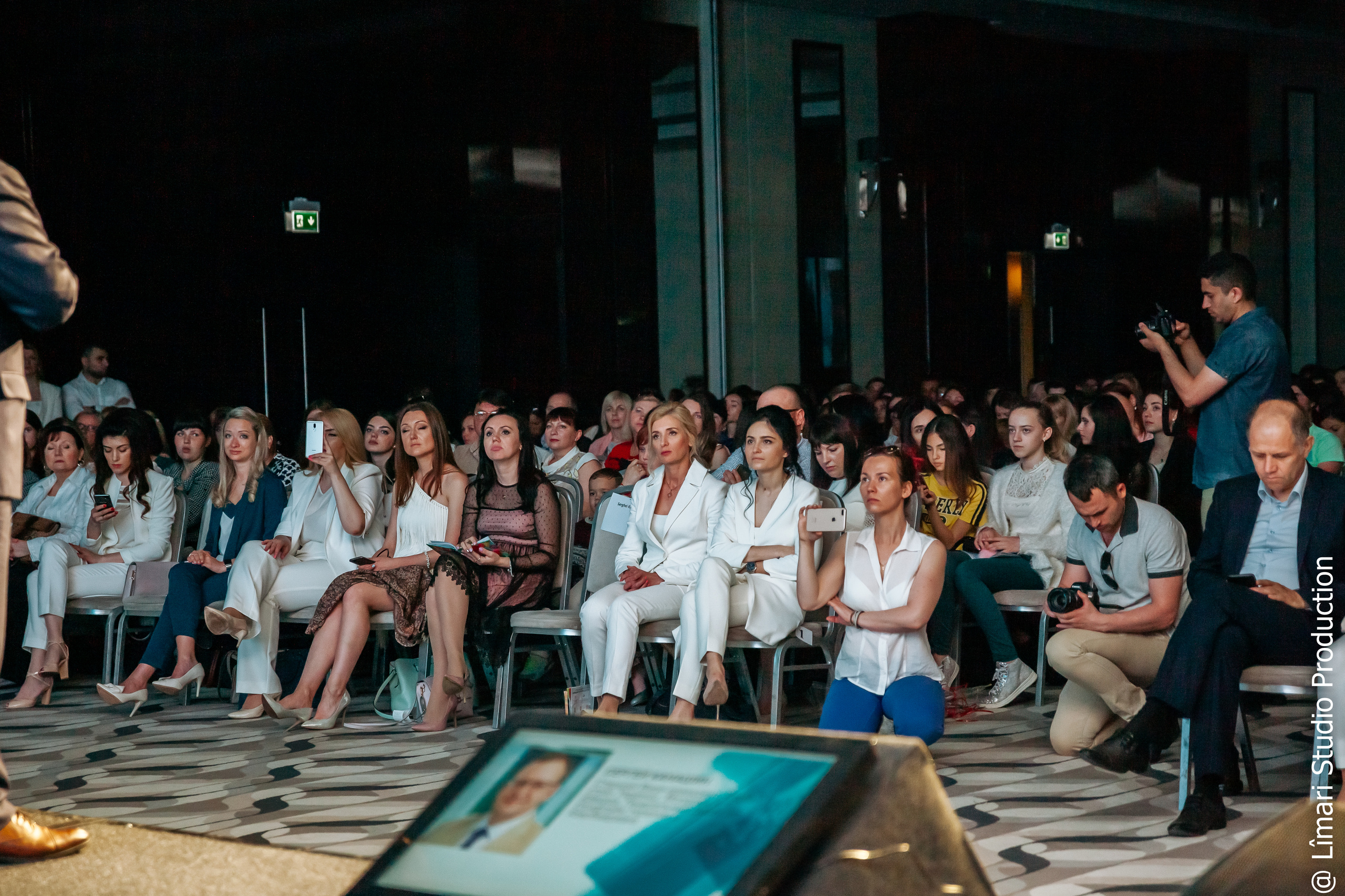 Международный форум компании Oriflame 2019. Фото видео в молдове