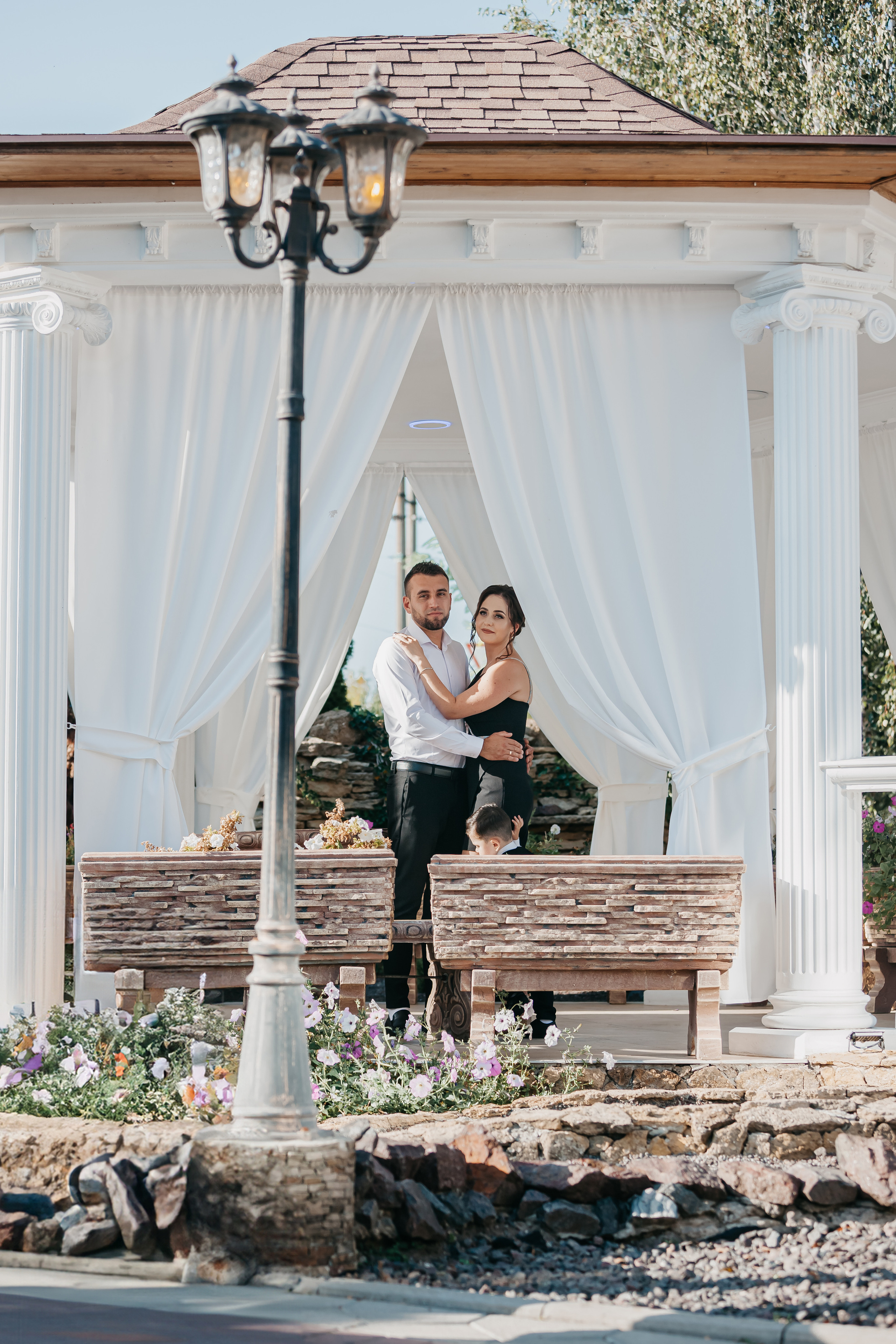 Кумэтрия Доминика. Фото видео в молдове