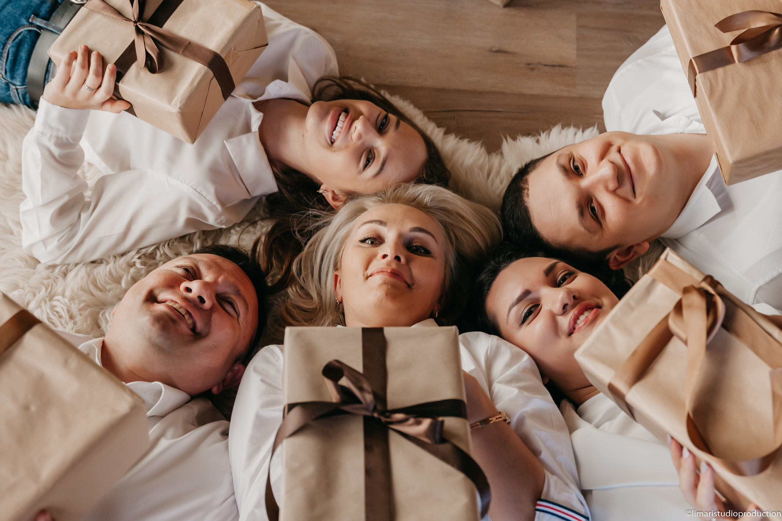 Новый год семьи Мотря. Фото видео в молдове