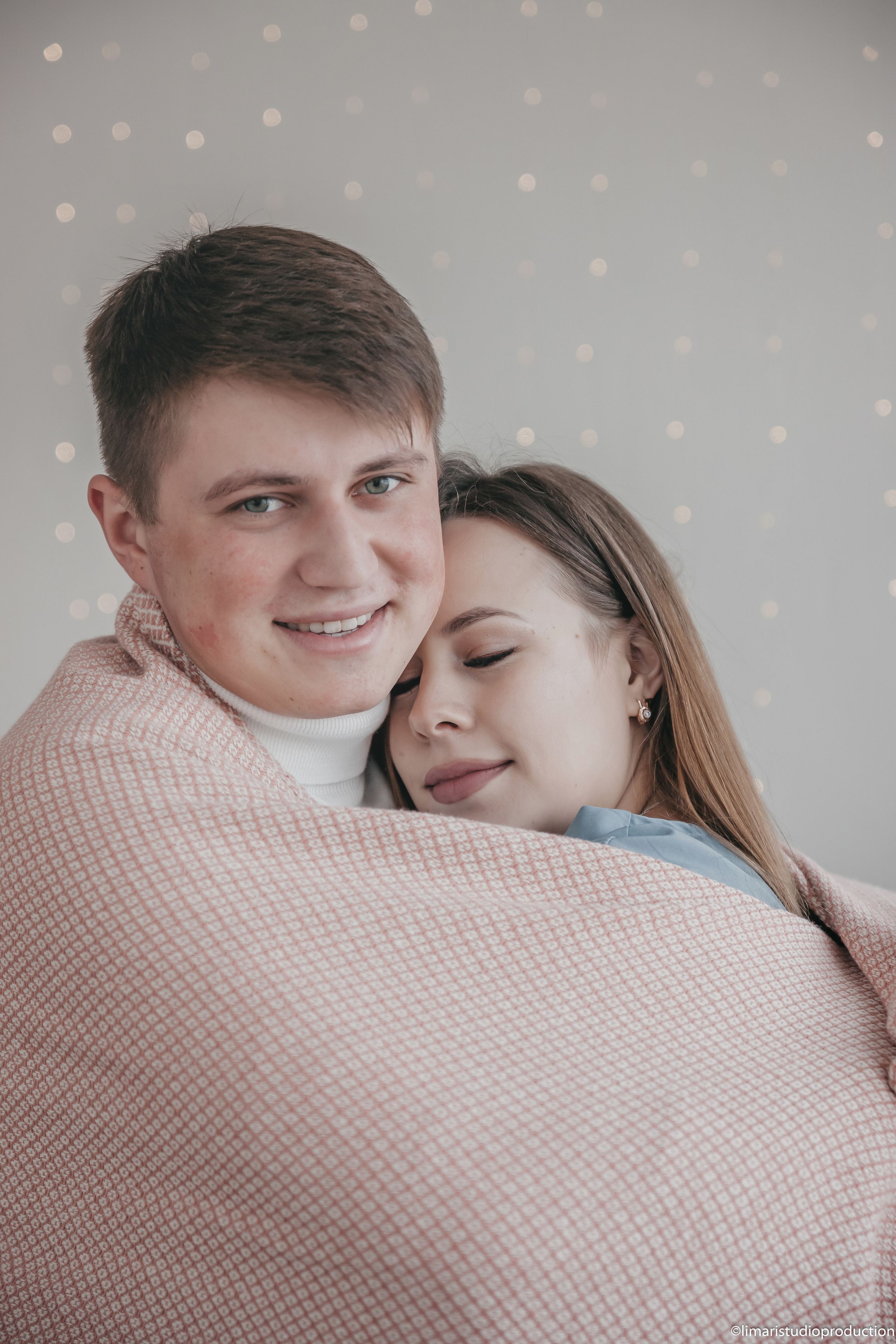 Максим и Лена. Фото видео в молдове