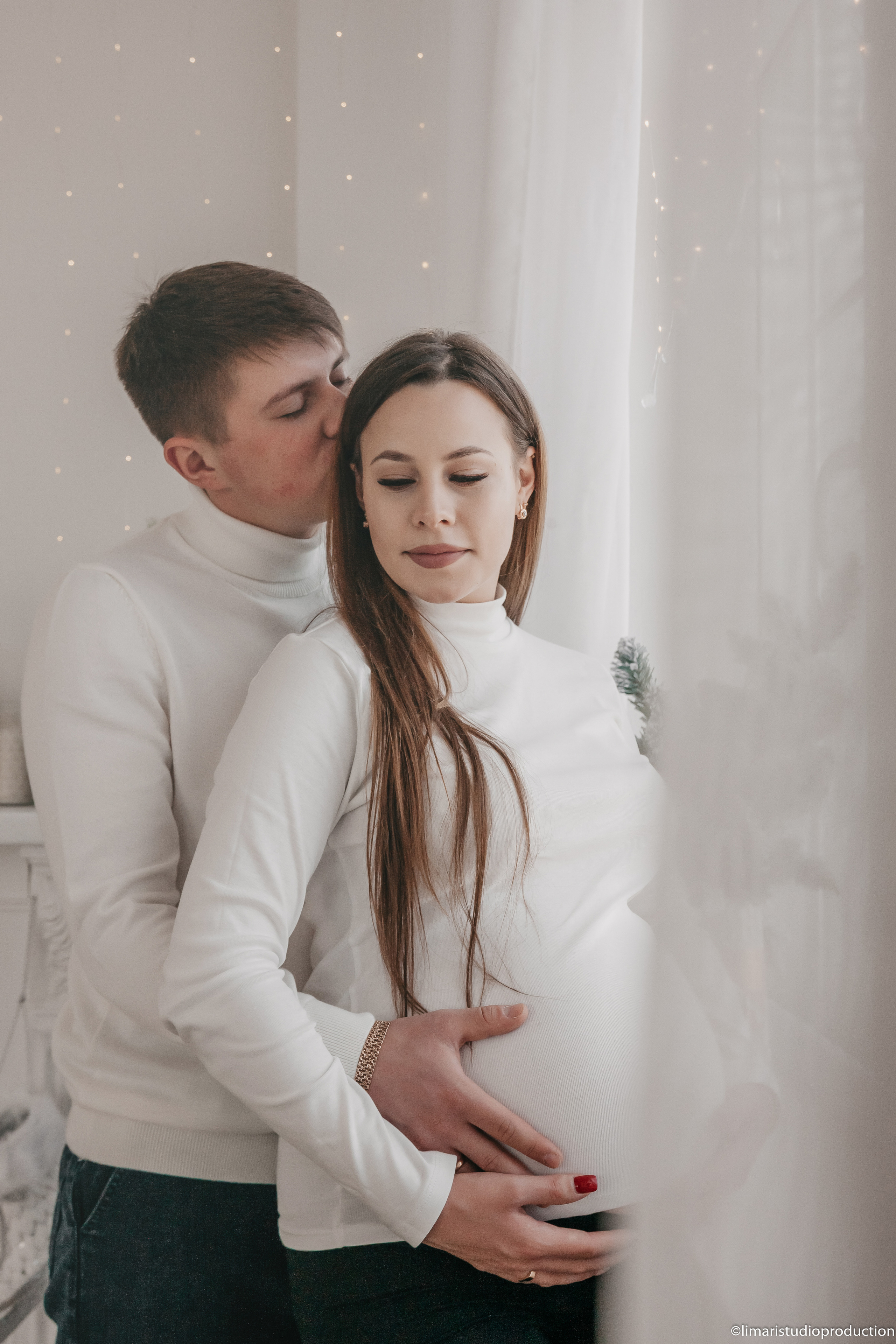 Максим и Лена. Фото видео в молдове