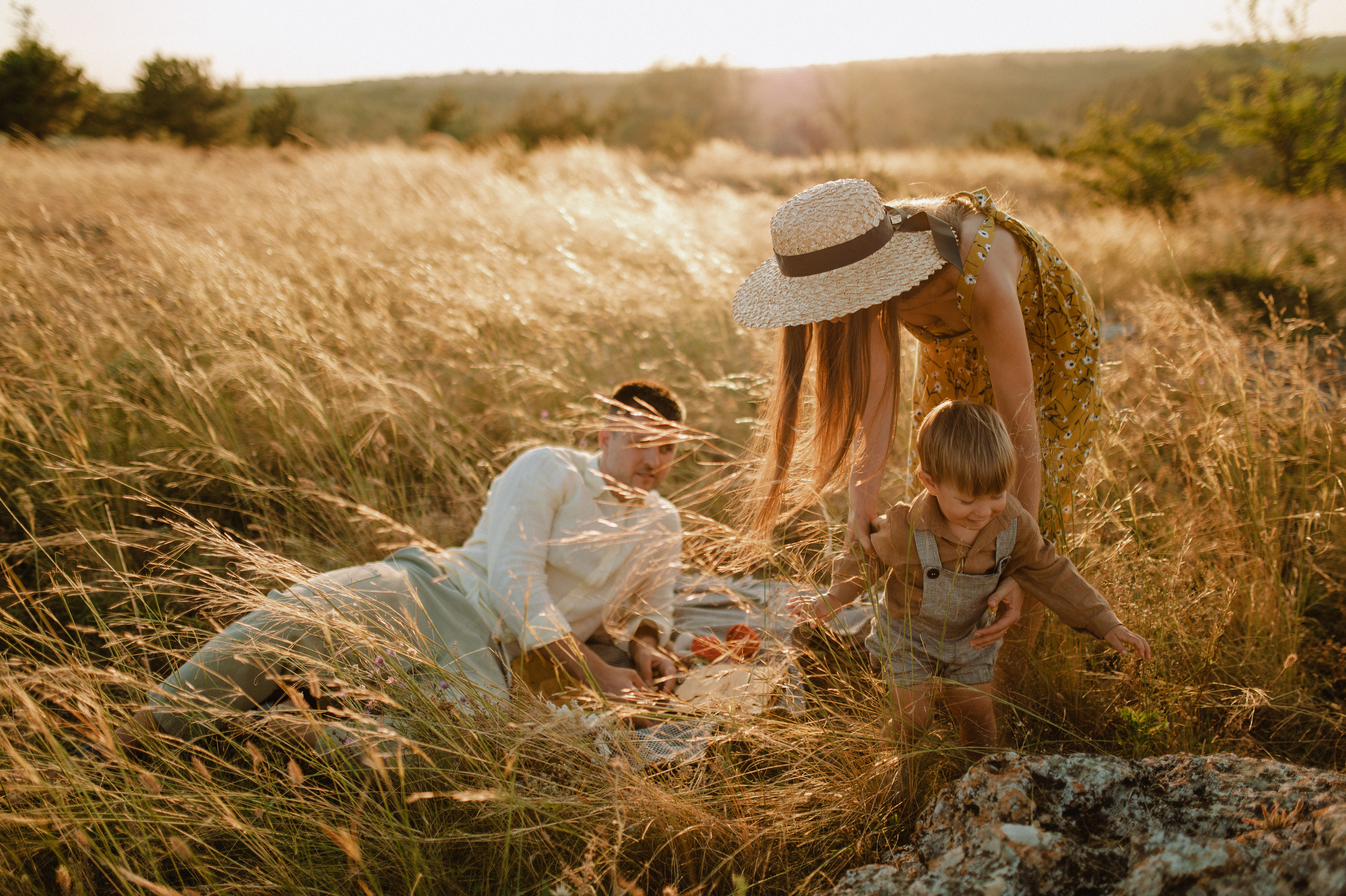 Nataly, Andrew and Nick. Family photography in Europe. Vienna, Bratislava, London, Dublin, Copenhagen, Amsterdam, Barcelona