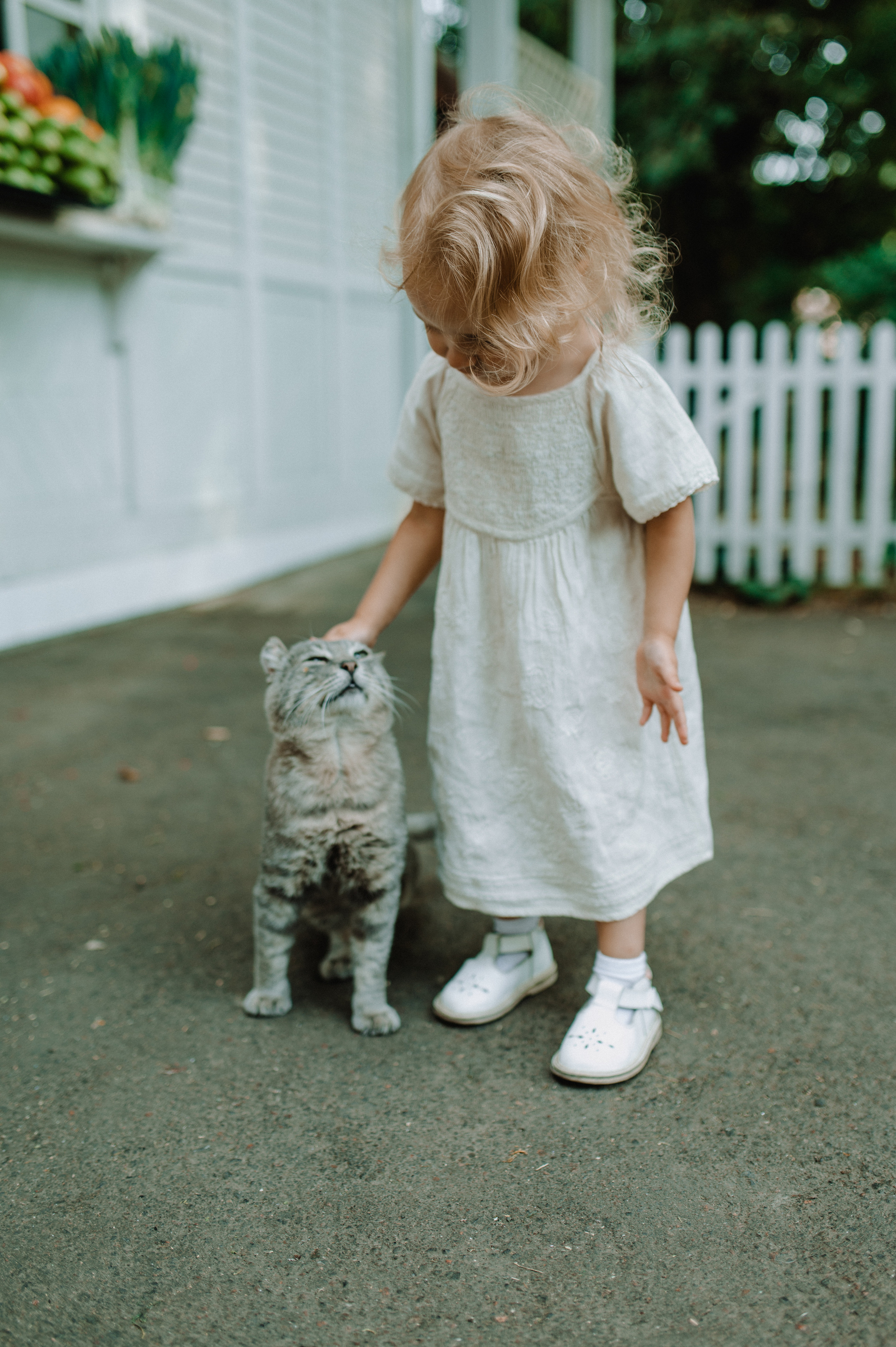 Marina, Sasha & Amelia. Family photography in Europe. Vienna, Bratislava, London, Dublin, Copenhagen, Amsterdam, Barcelona