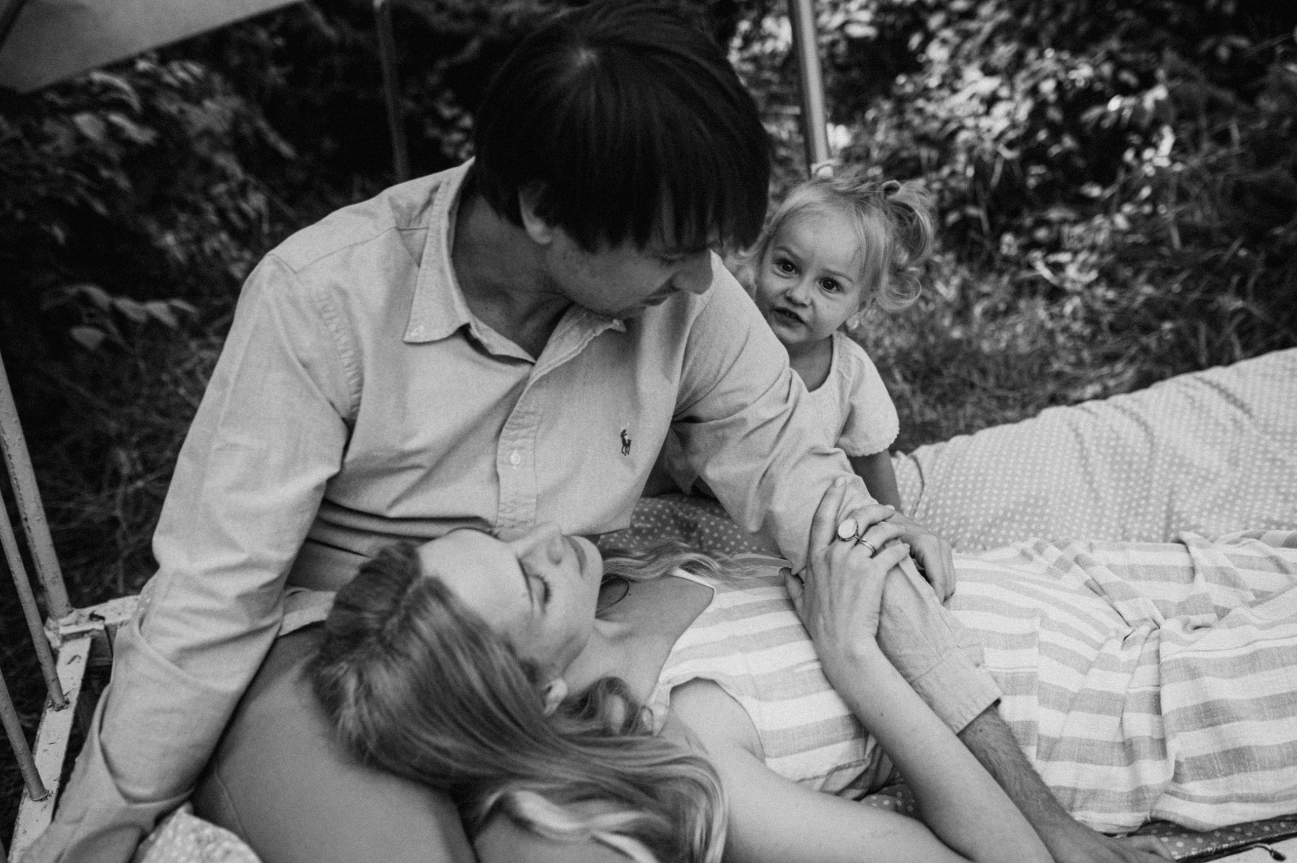 Marina, Sasha & Amelia. Family photography in Europe. Vienna, Bratislava, London, Dublin, Copenhagen, Amsterdam, Barcelona