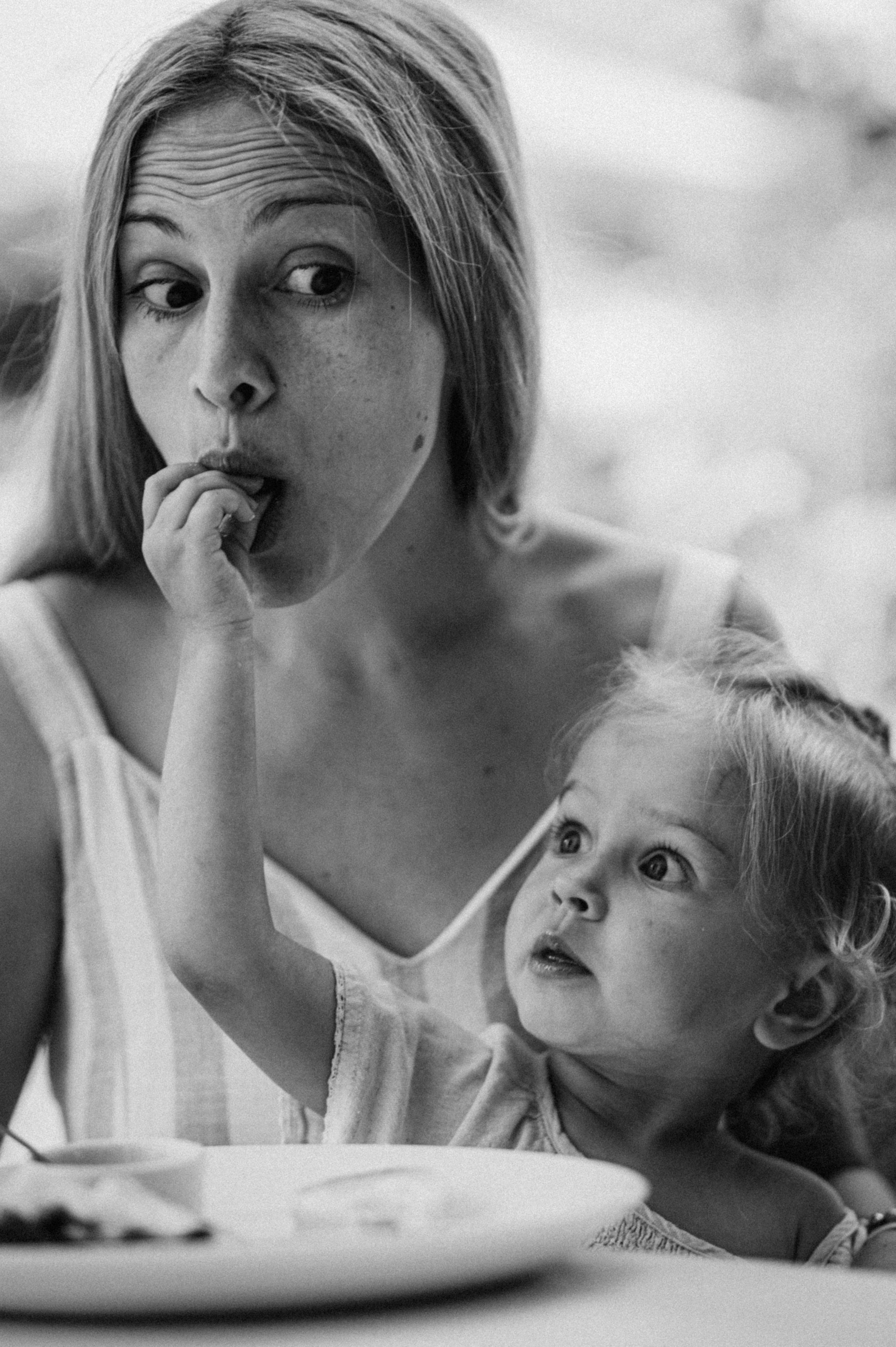 Marina, Sasha & Amelia. Family photography in Europe. Vienna, Bratislava, London, Dublin, Copenhagen, Amsterdam, Barcelona