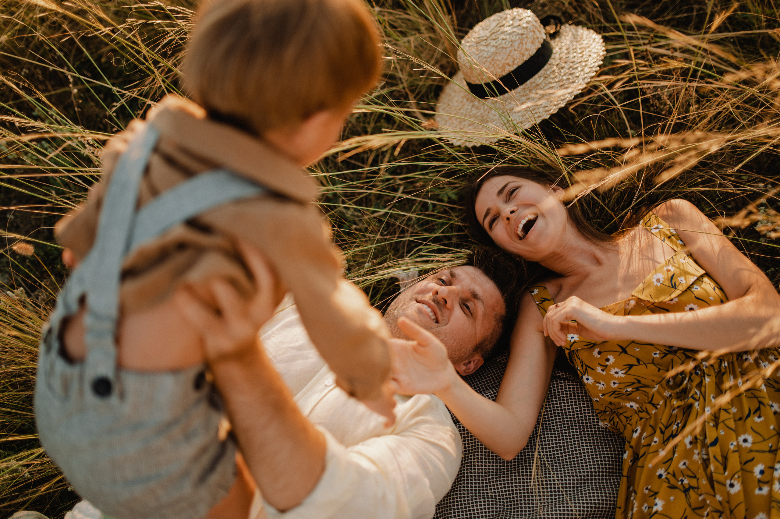 Nataly, Andrew and Nick. Family photography in Europe. Vienna, Bratislava, London, Dublin, Copenhagen, Amsterdam, Barcelona