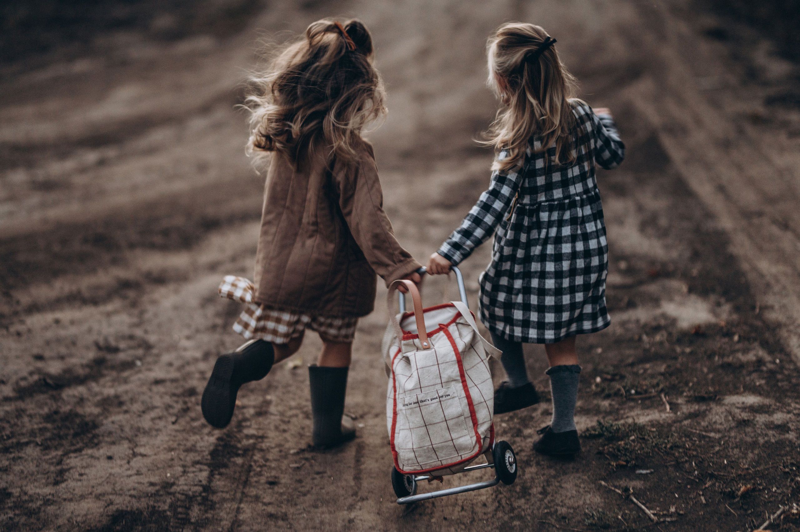 Kids. Family photography in Europe. Vienna, Bratislava, London, Dublin, Copenhagen, Amsterdam, Barcelona