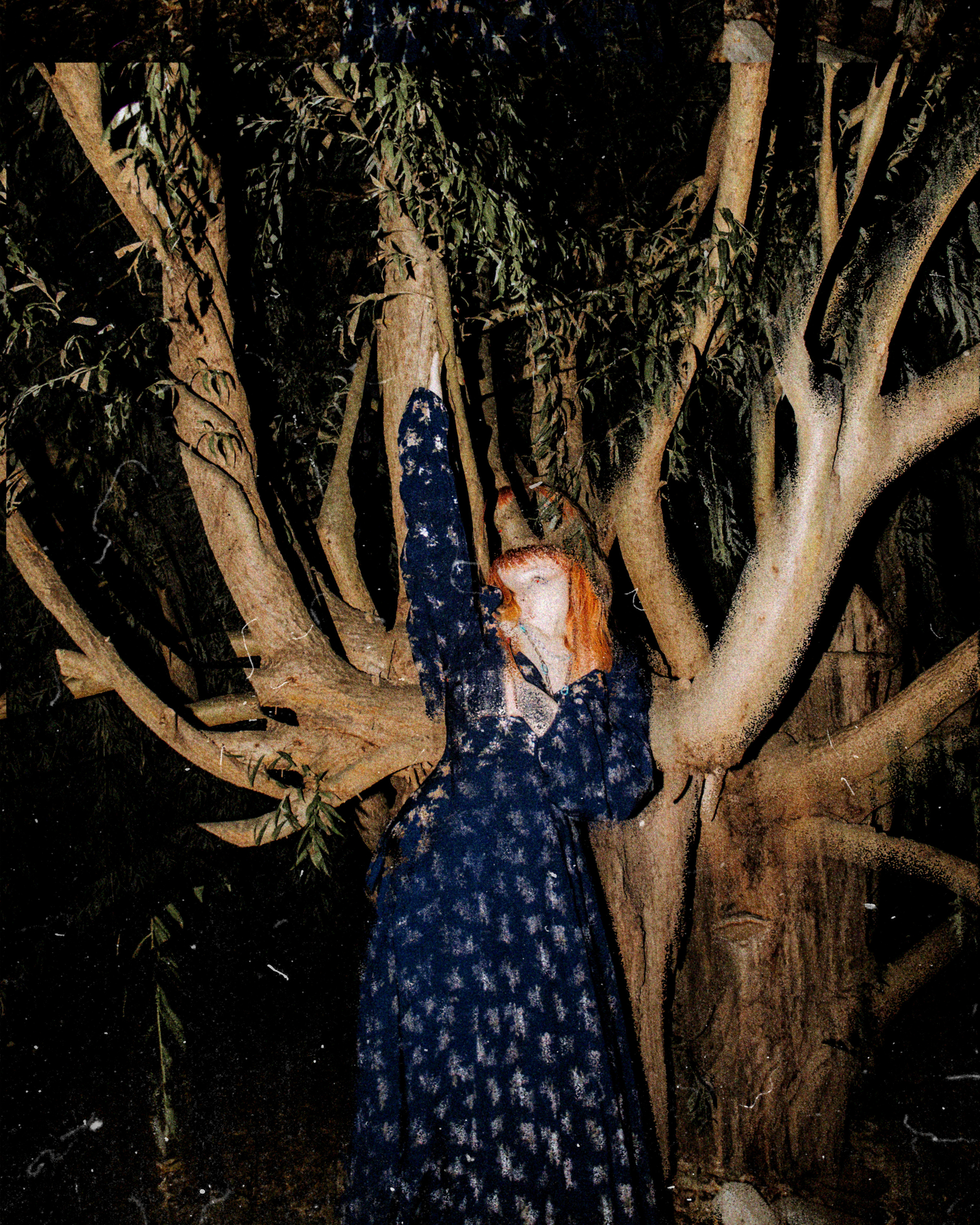 Disordered mind. +seexteens chase the moon 🌙+