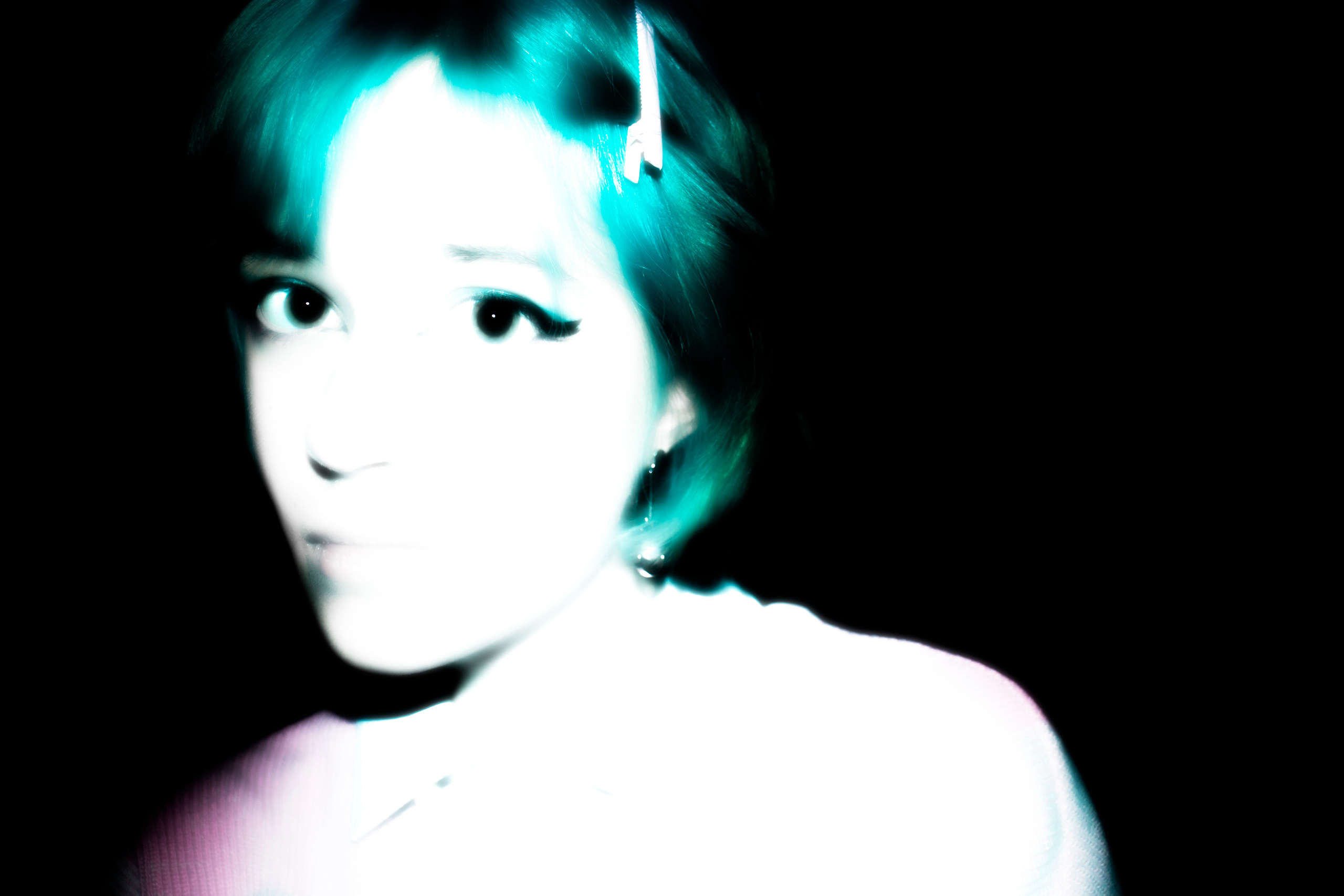 АлисА🎈. +seexteens chase the moon 🌙+