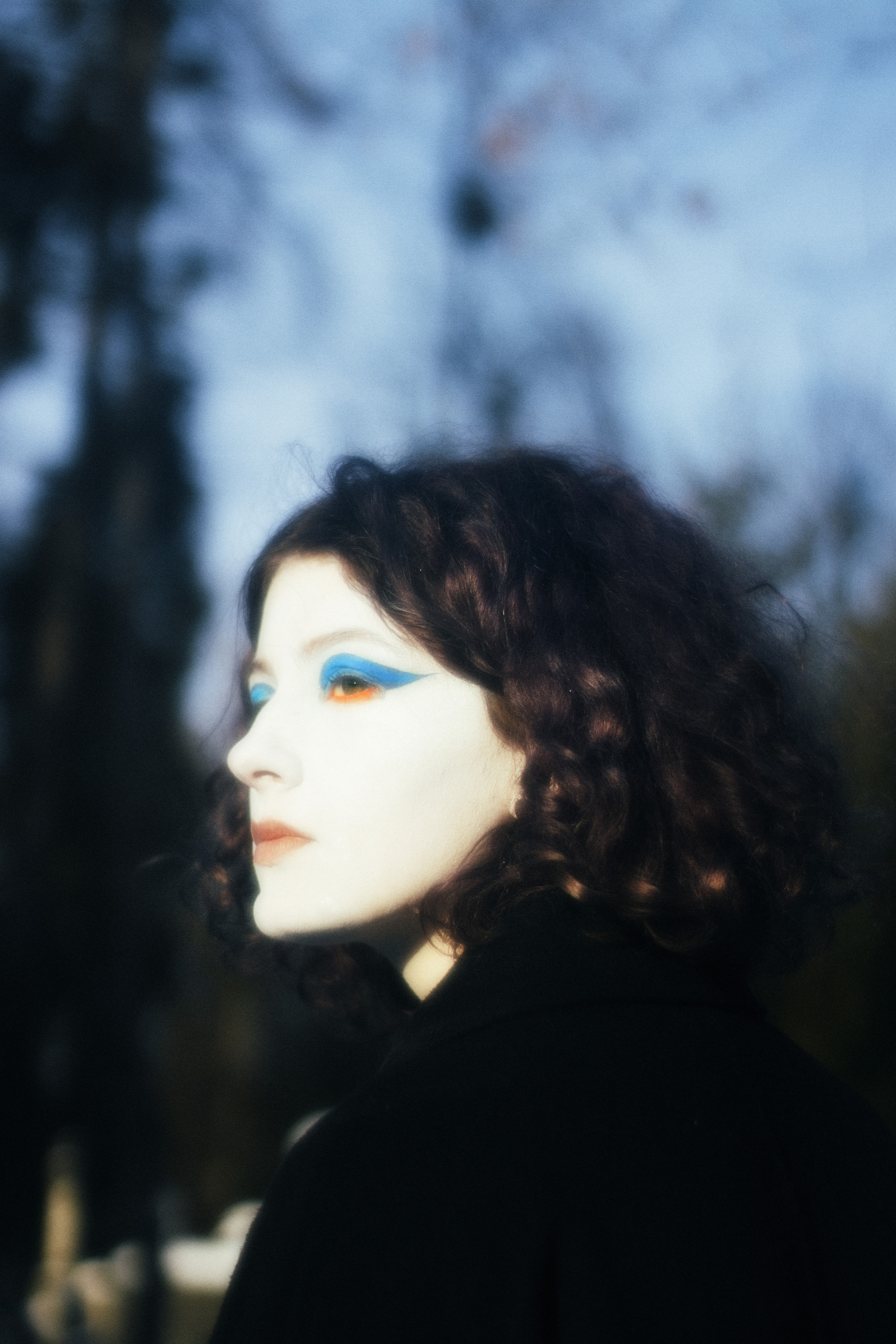 Аня Львів. +seexteens chase the moon 🌙+