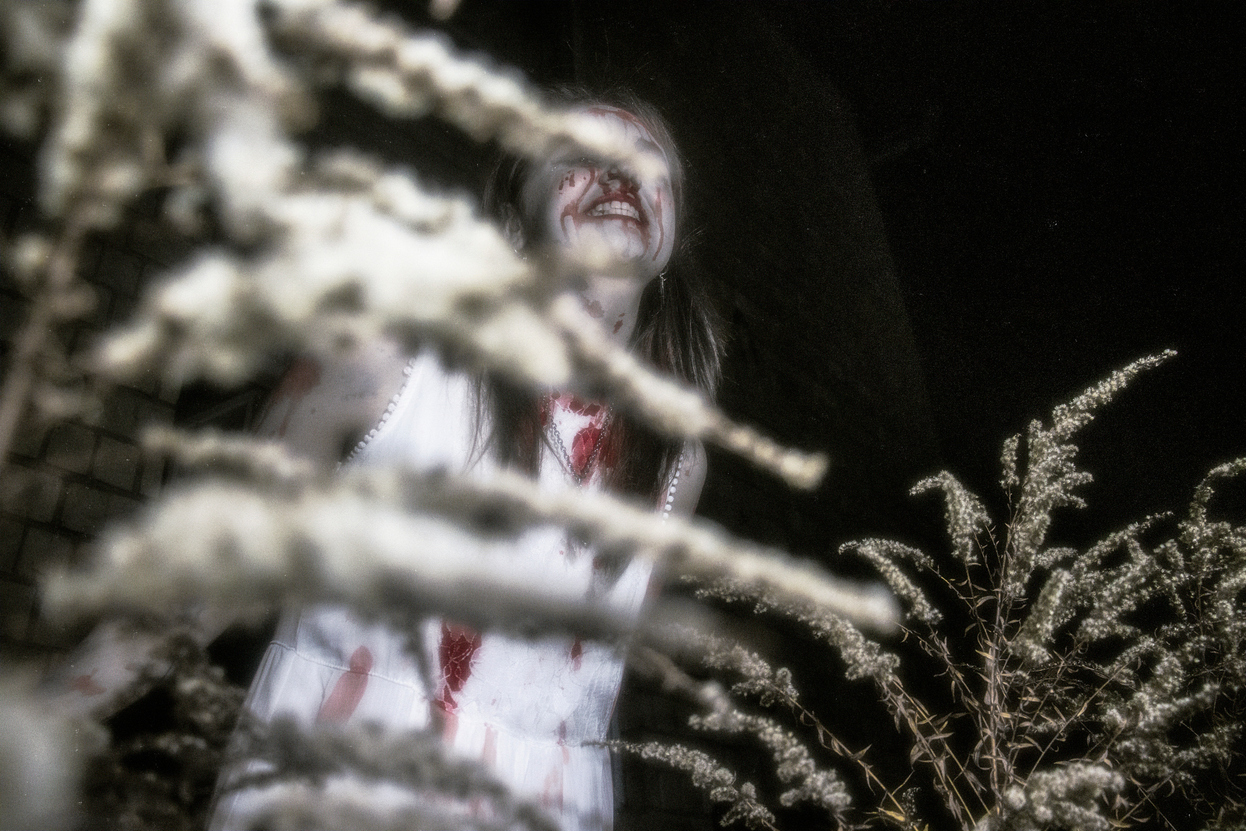 Death in eclipse. +seexteens chase the moon 🌙+