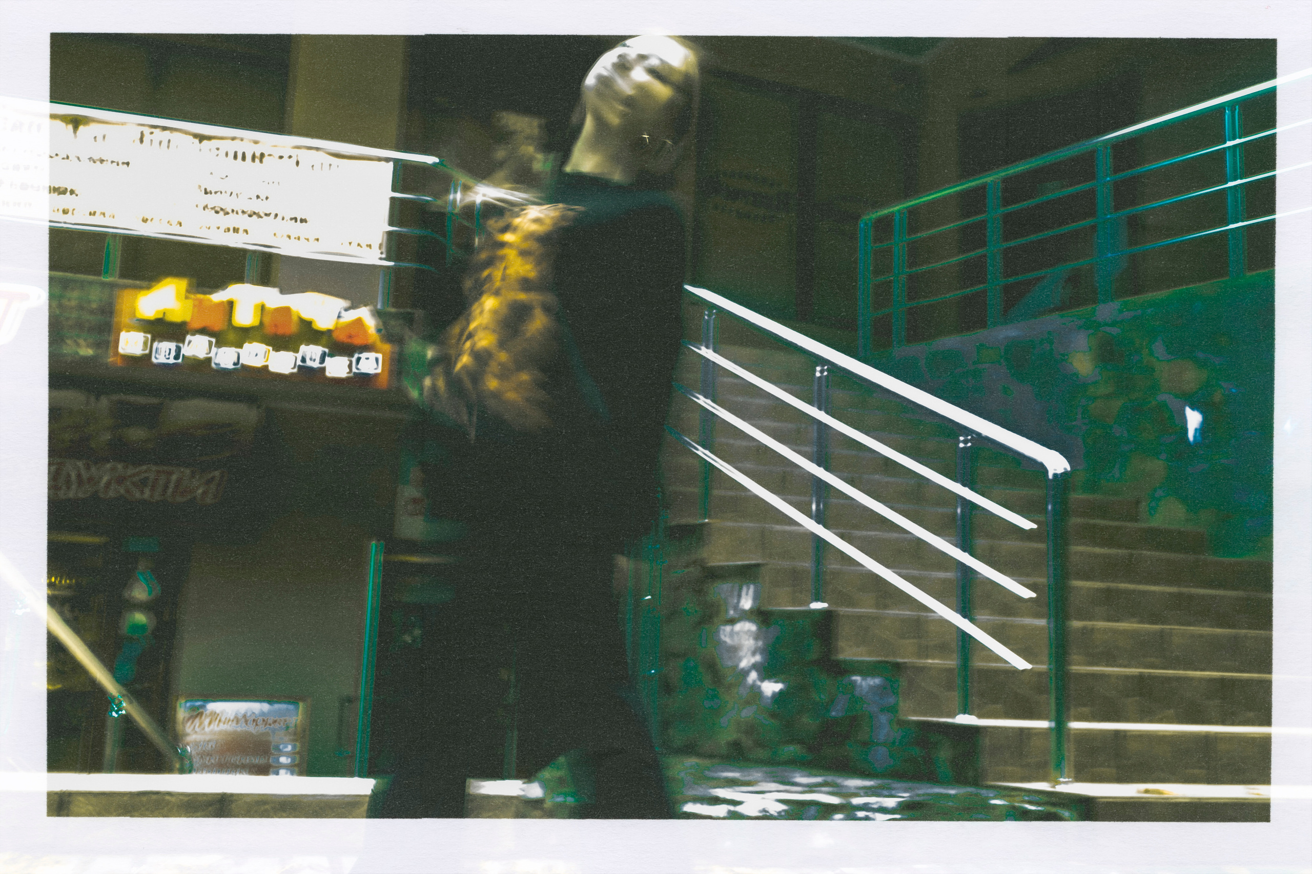 2021. +seexteens chase the moon 🌙+