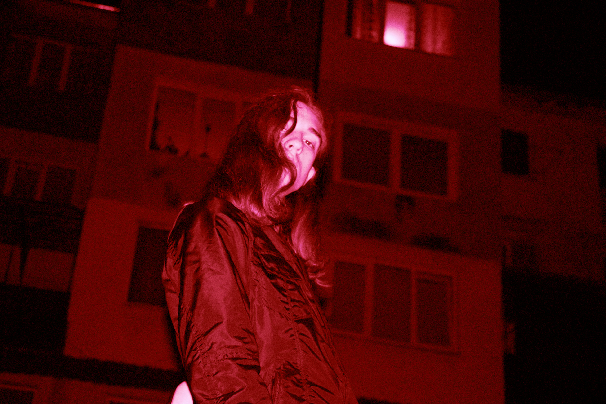 NIGHTS-. +seexteens chase the moon 🌙+