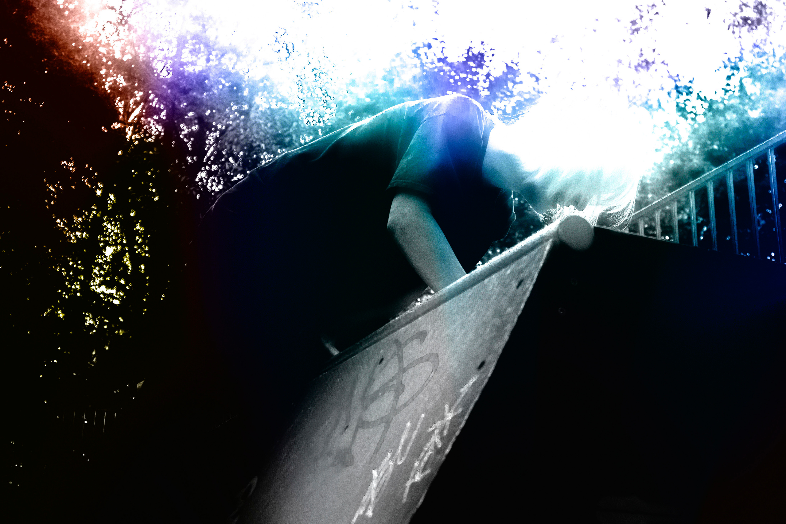 Аленаඞ. +seexteens chase the moon 🌙+