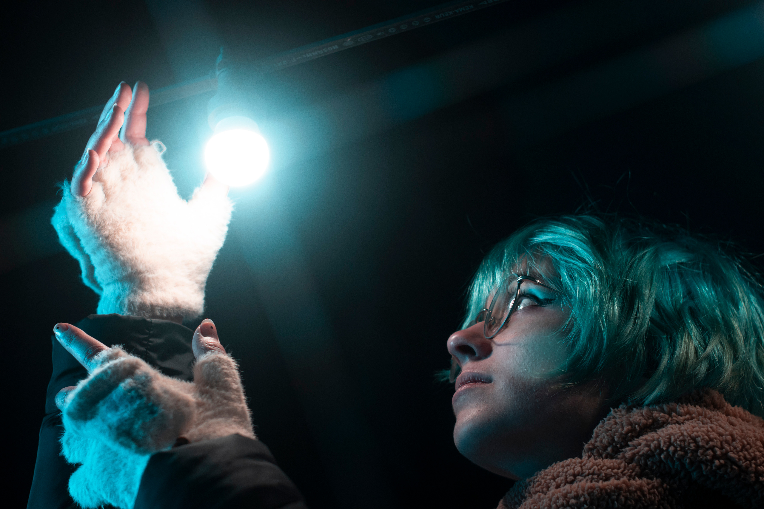 АлисА🎈. +seexteens chase the moon 🌙+