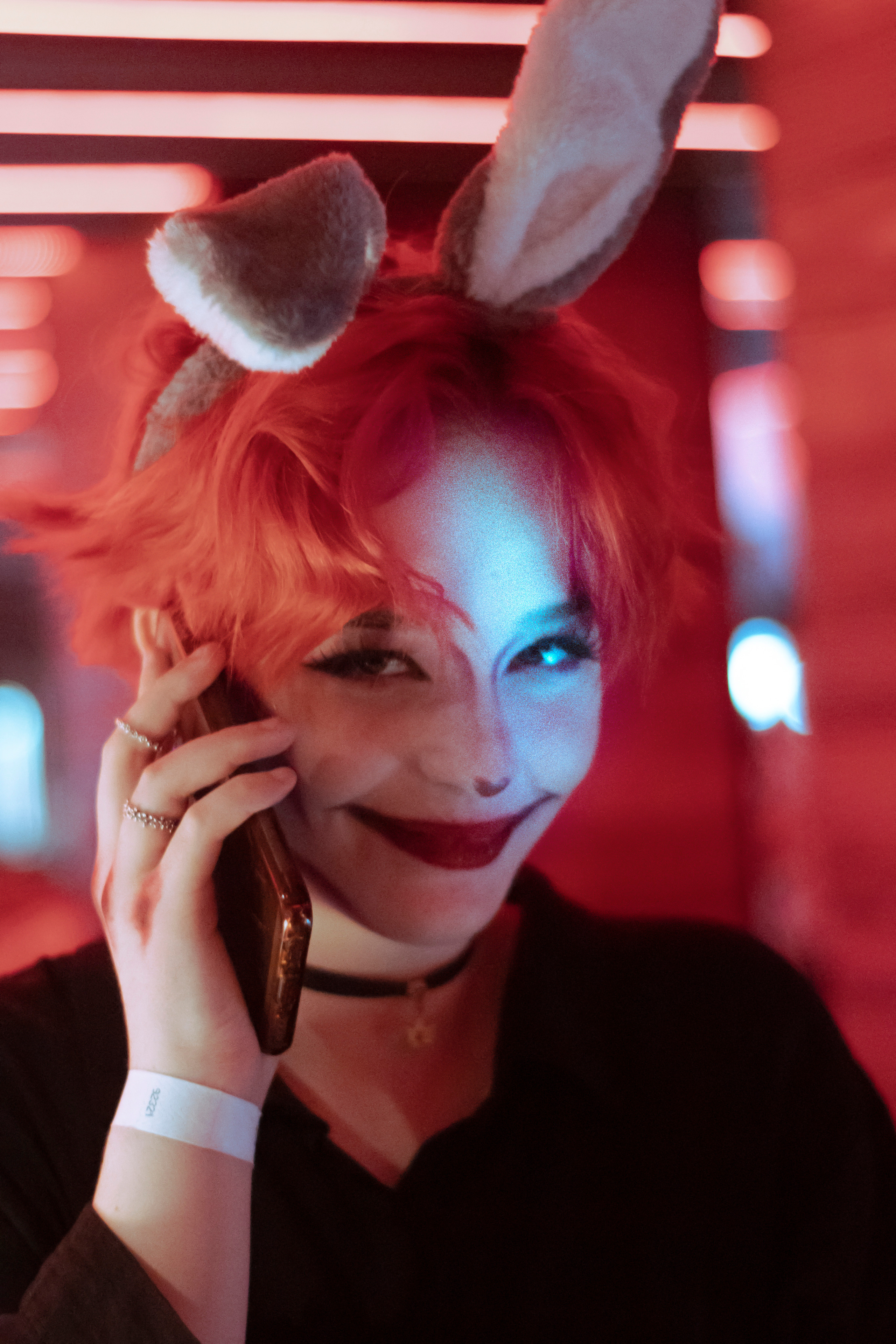 Tanoshi event 2021. +seexteens chase the moon 🌙+