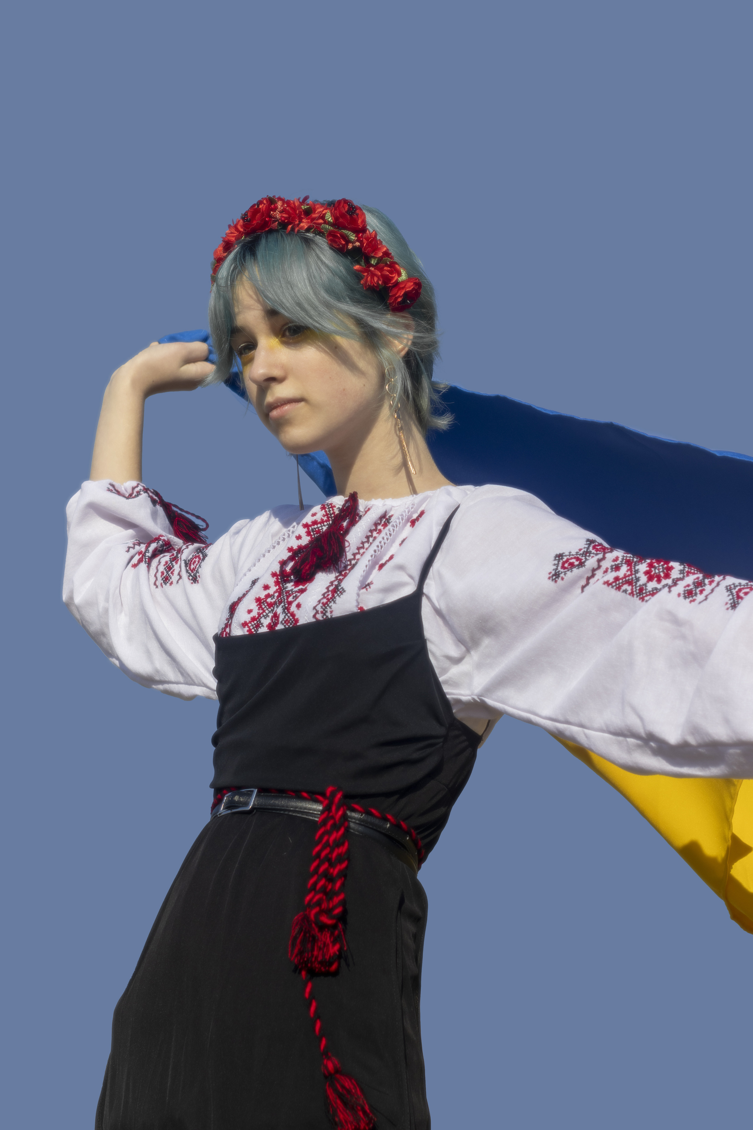 💙💛 Україна понад усе. +seexteens chase the moon 🌙+