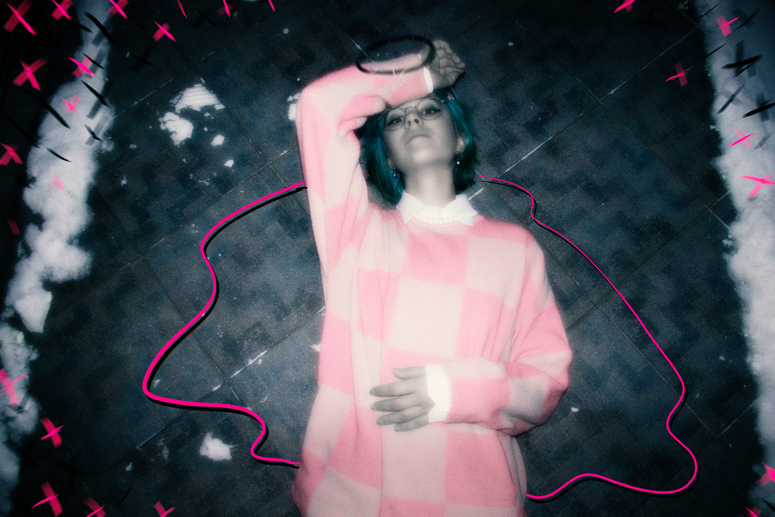 АлисА🎈. +seexteens chase the moon 🌙+