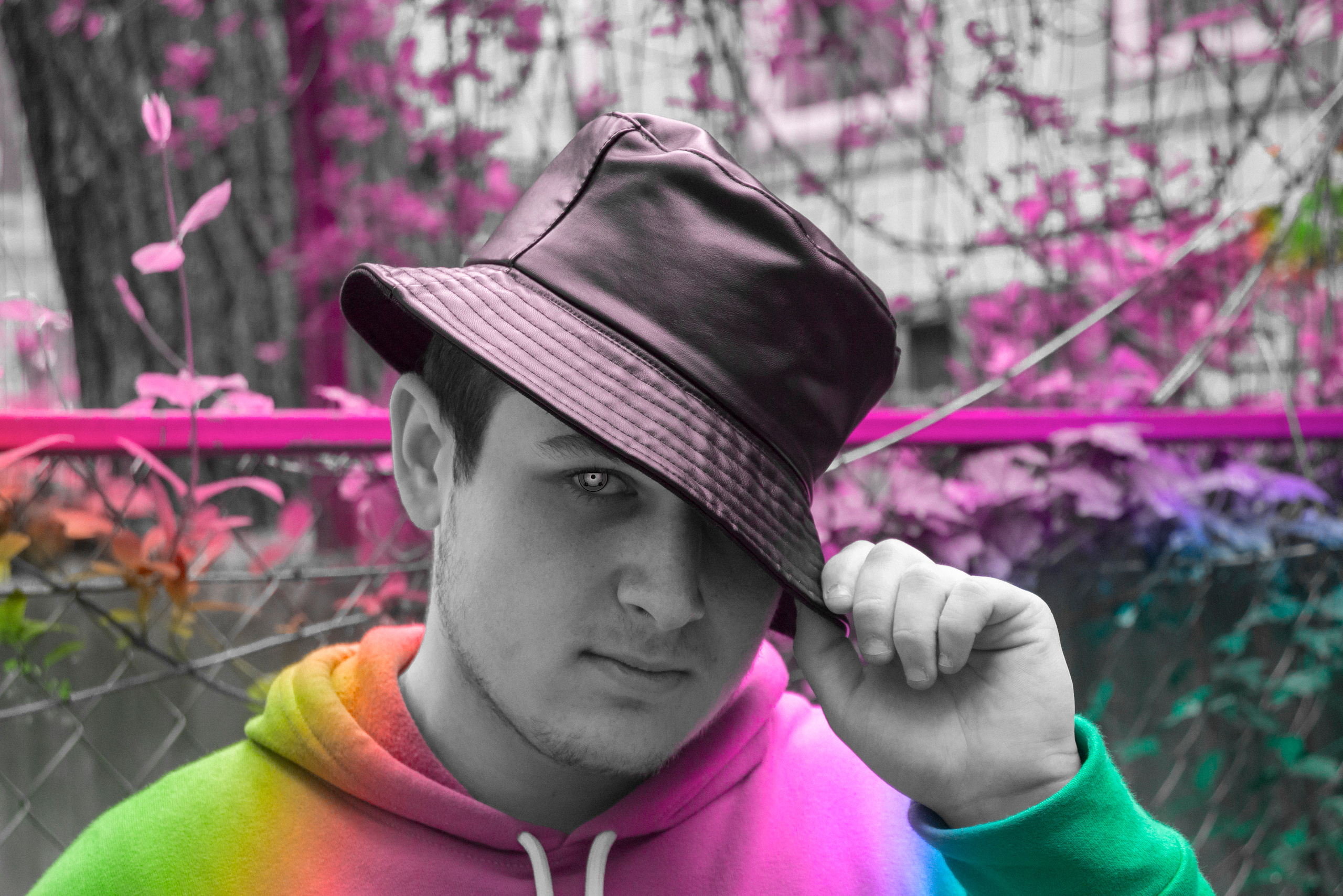 Last day. +seexteens chase the moon 🌙+