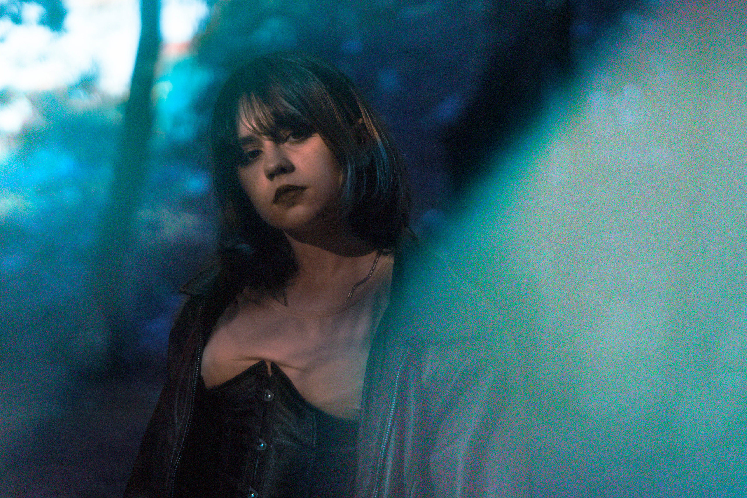 Саша😎. +seexteens chase the moon 🌙+