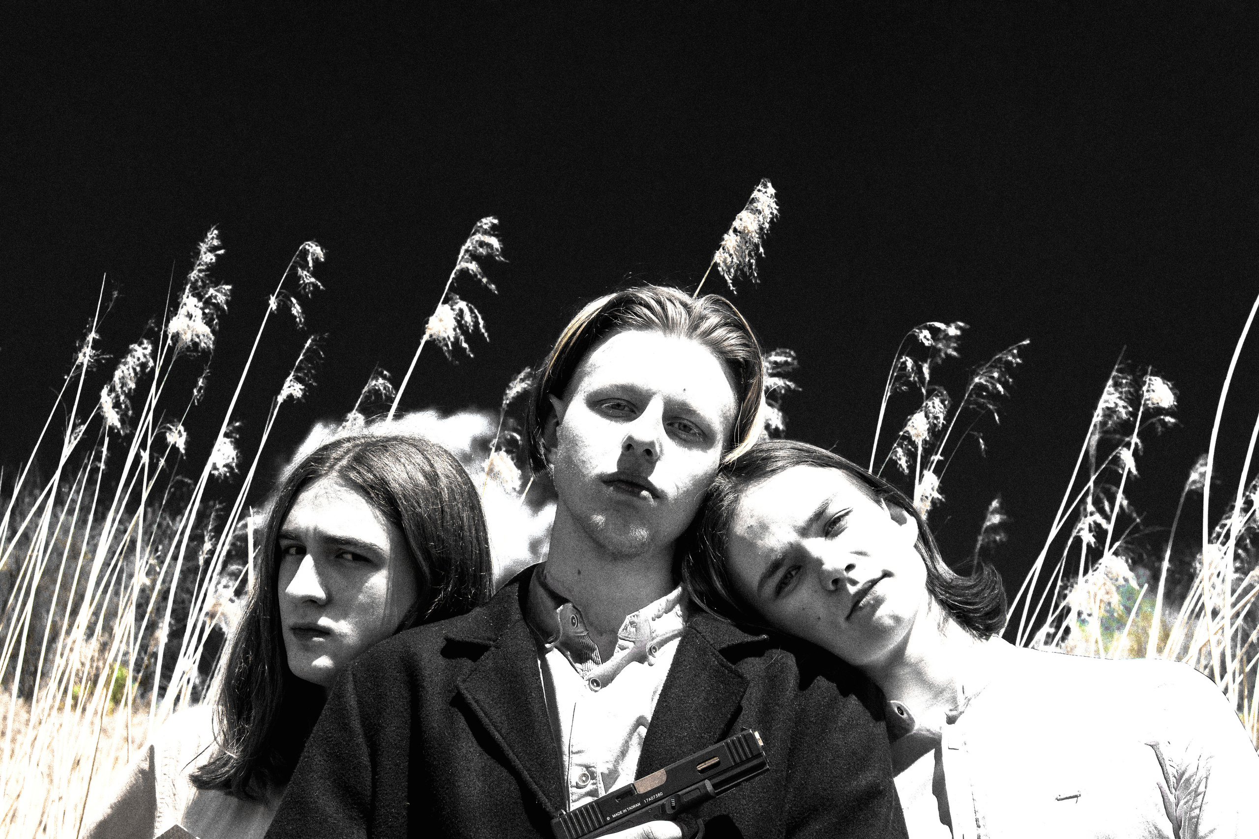 2021. +seexteens chase the moon 🌙+