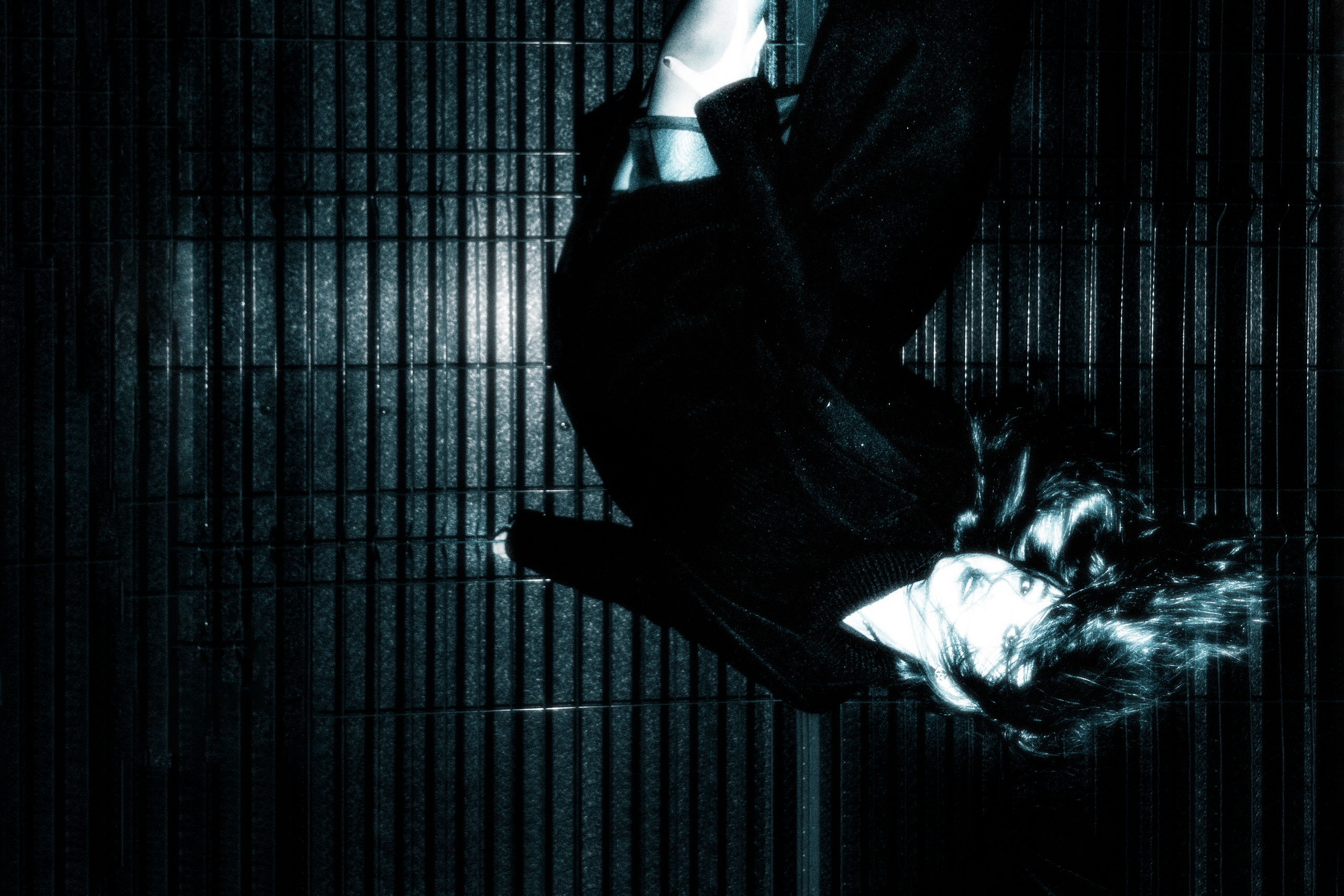 Bloom to death+. +seexteens chase the moon 🌙+