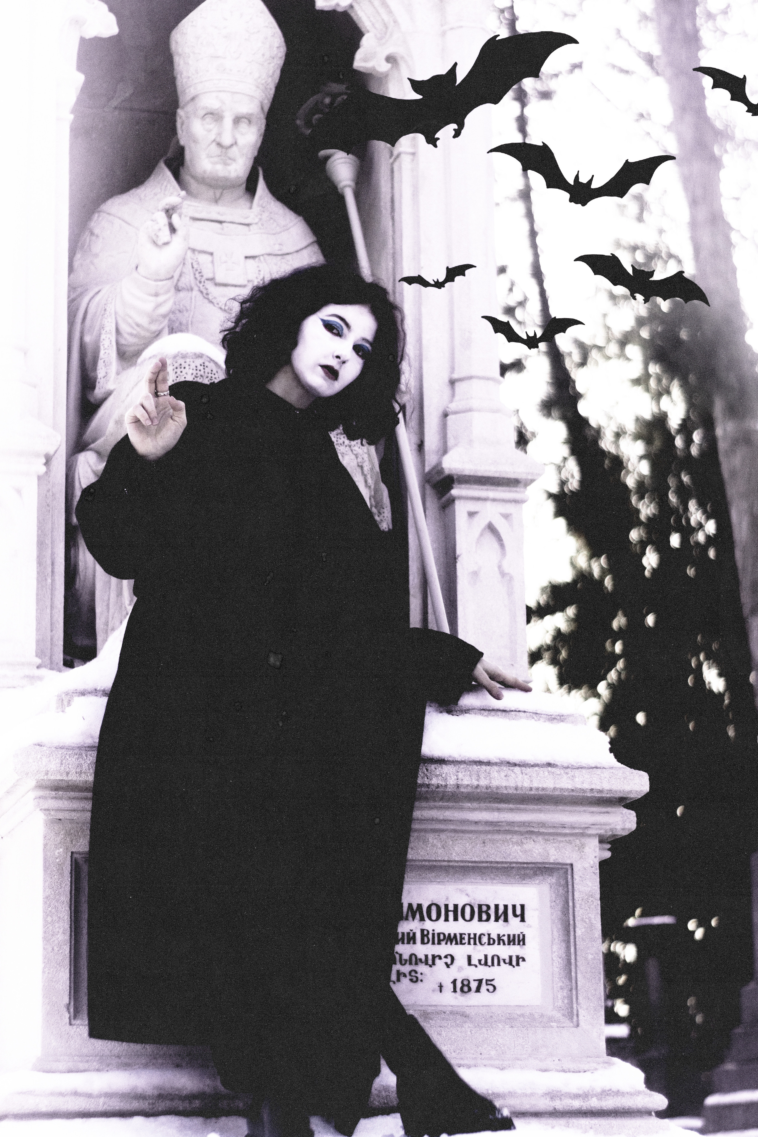 Аня Львів. +seexteens chase the moon 🌙+