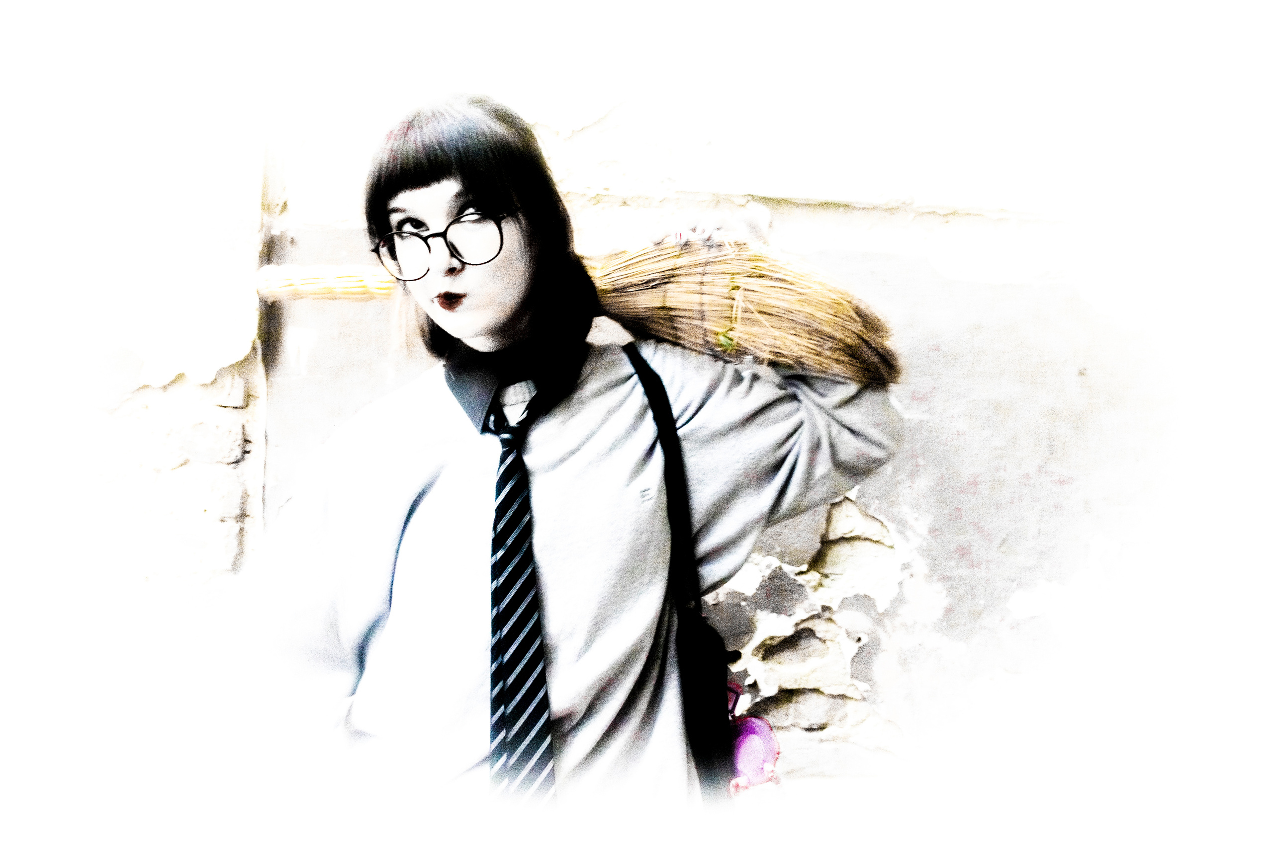 Лера🤨. +seexteens chase the moon 🌙+