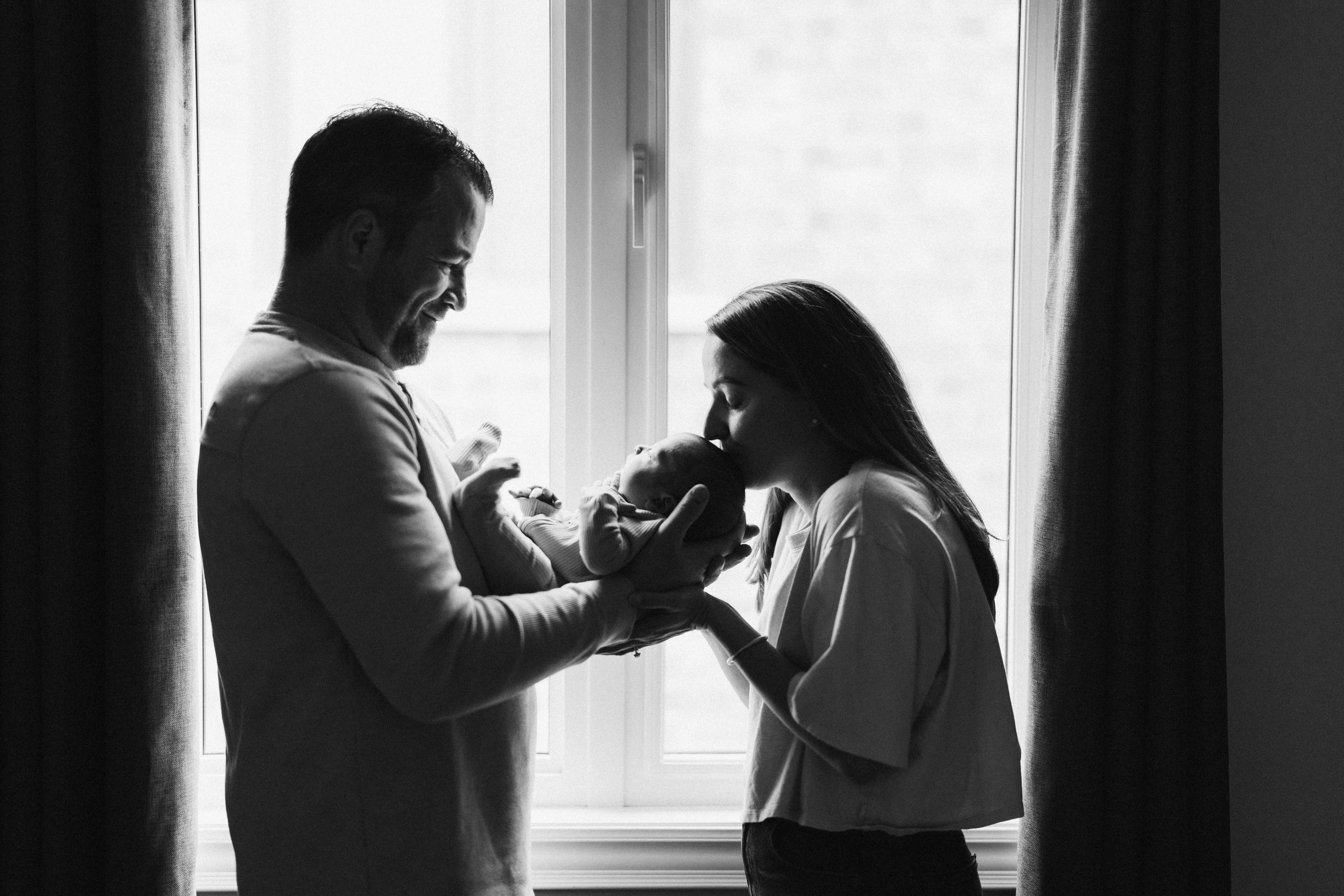 Family photo session. Wedding Photographer Toronto