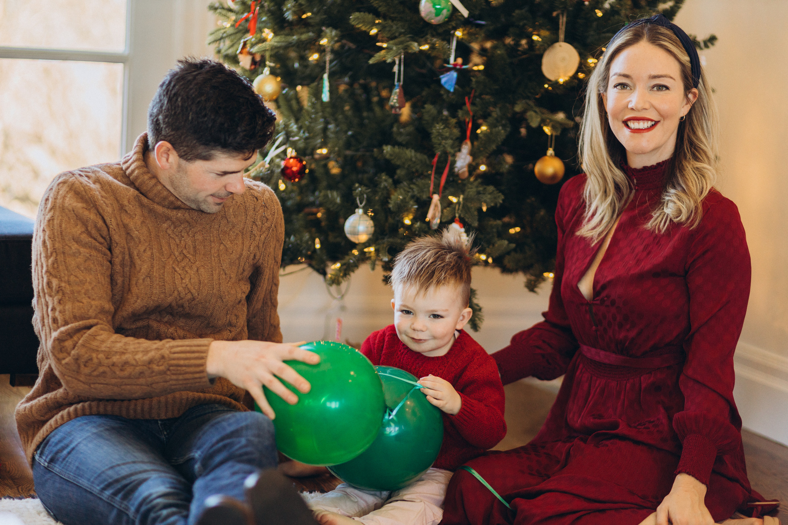 Christmas family time. Wedding Photographer Toronto