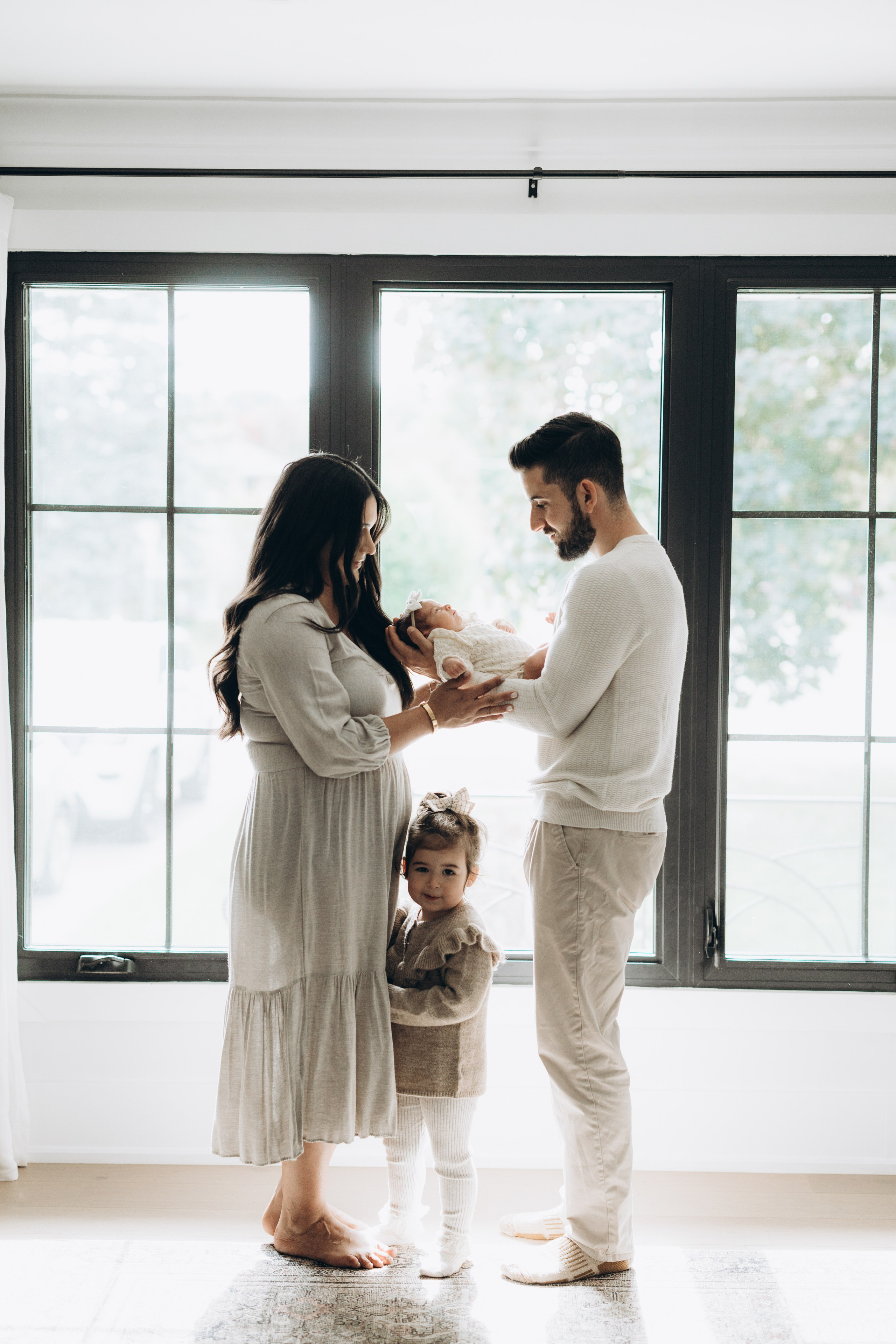 Newborn/family photo session. Wedding Photographer Toronto