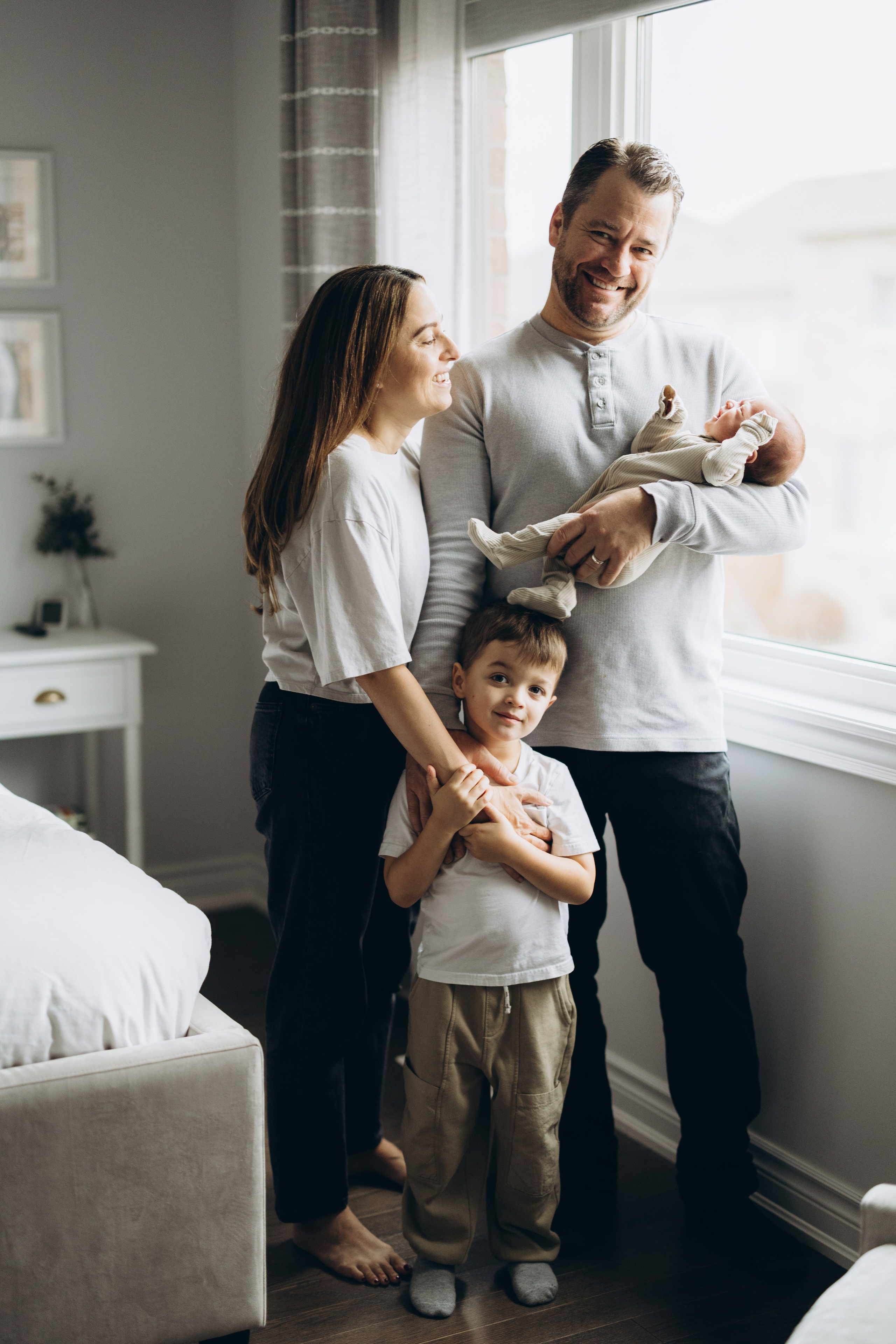 Family photo session. Wedding Photographer Toronto
