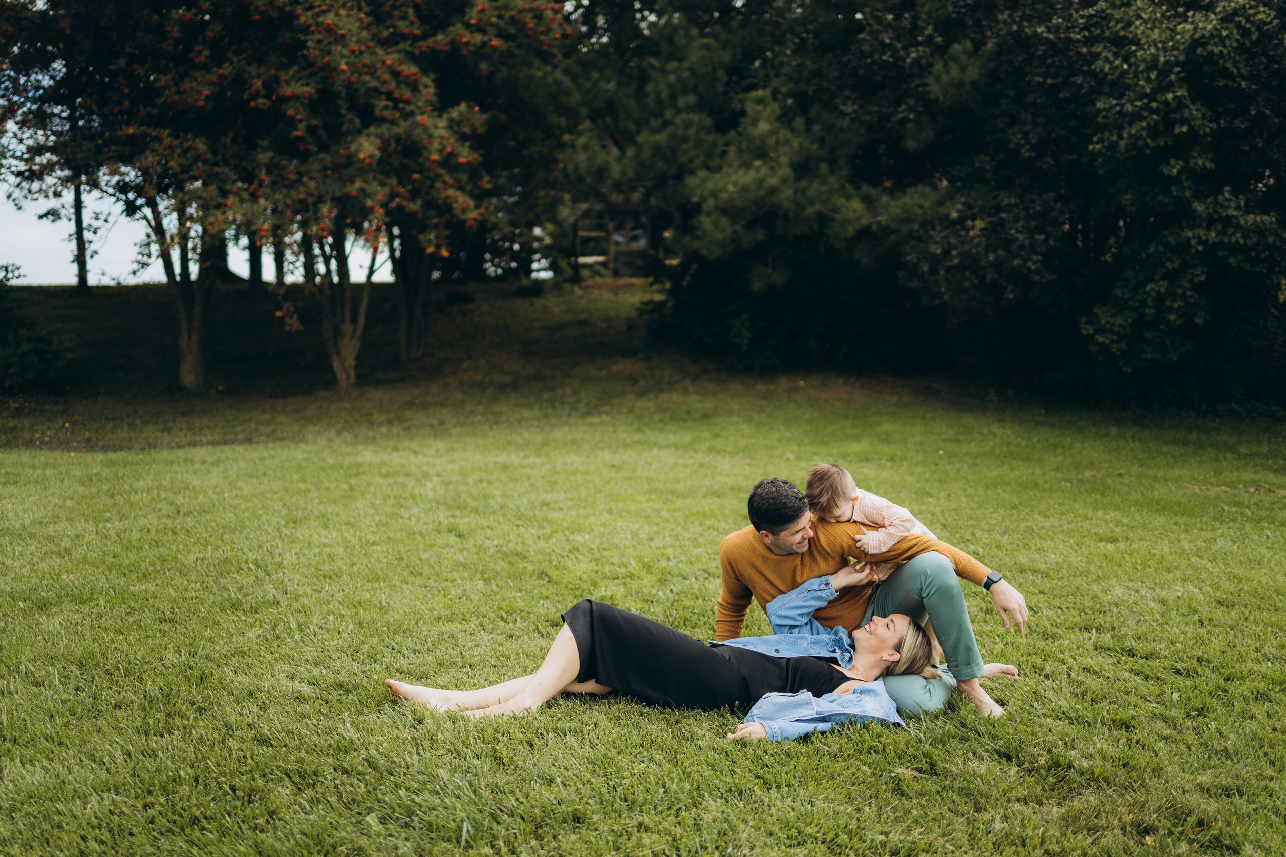 Fall family session. Wedding Photographer Toronto
