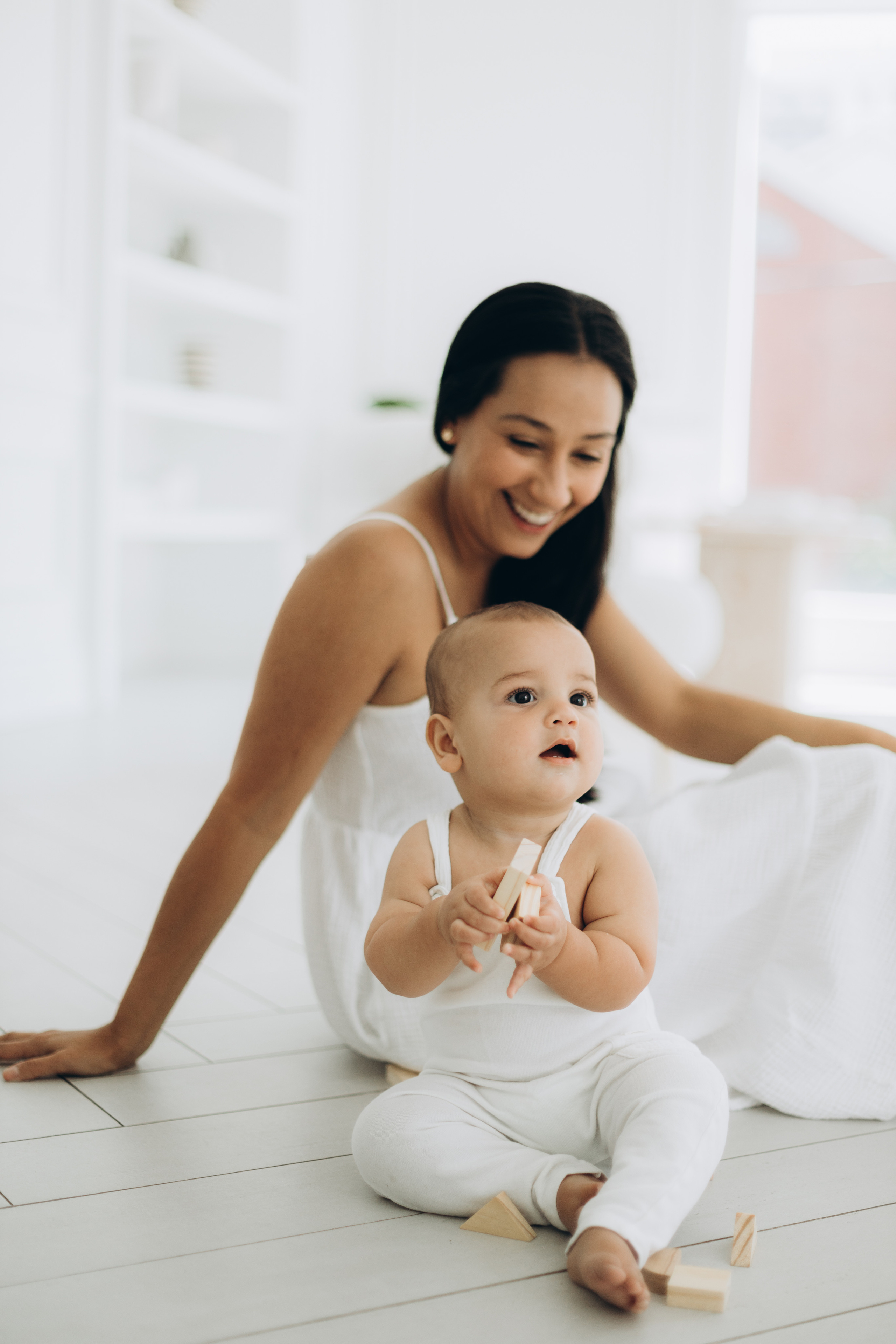 Cake smash. Wedding Photographer Toronto