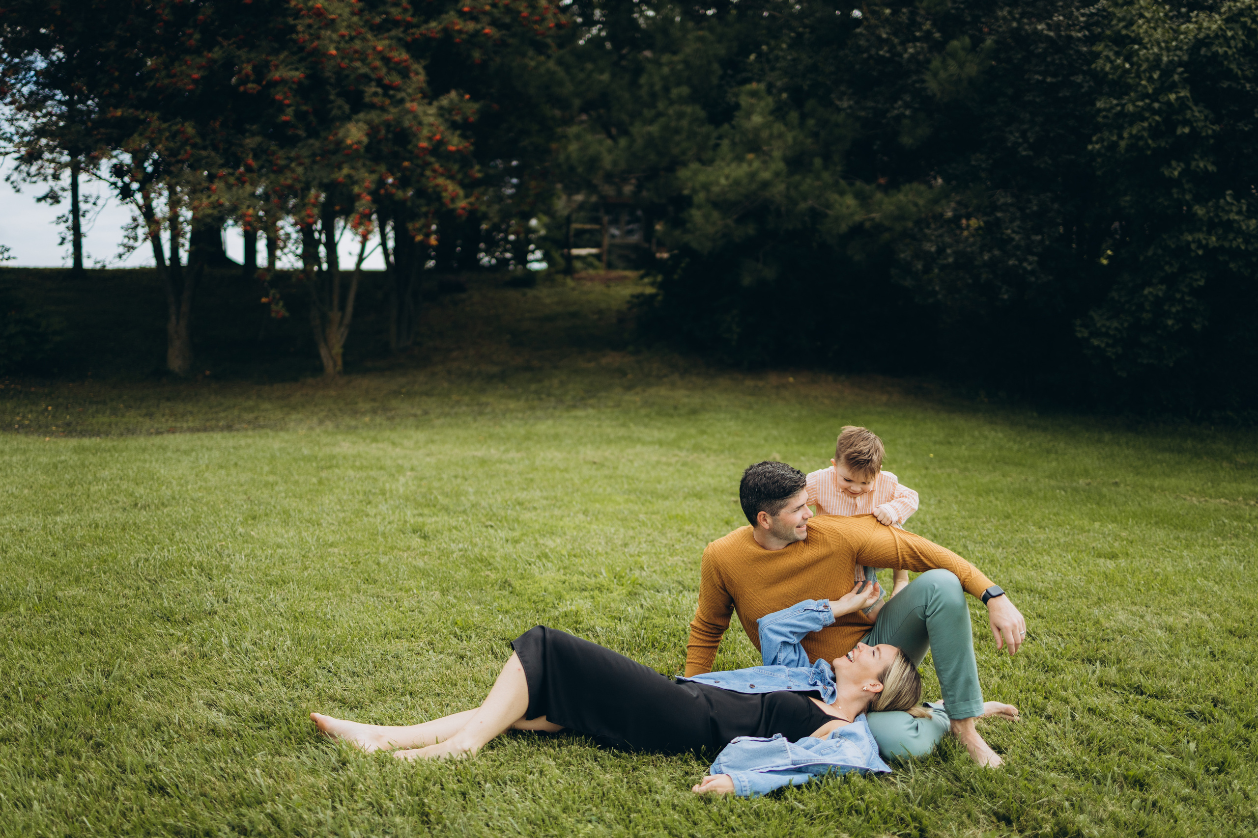 Fall family session. Wedding Photographer Toronto