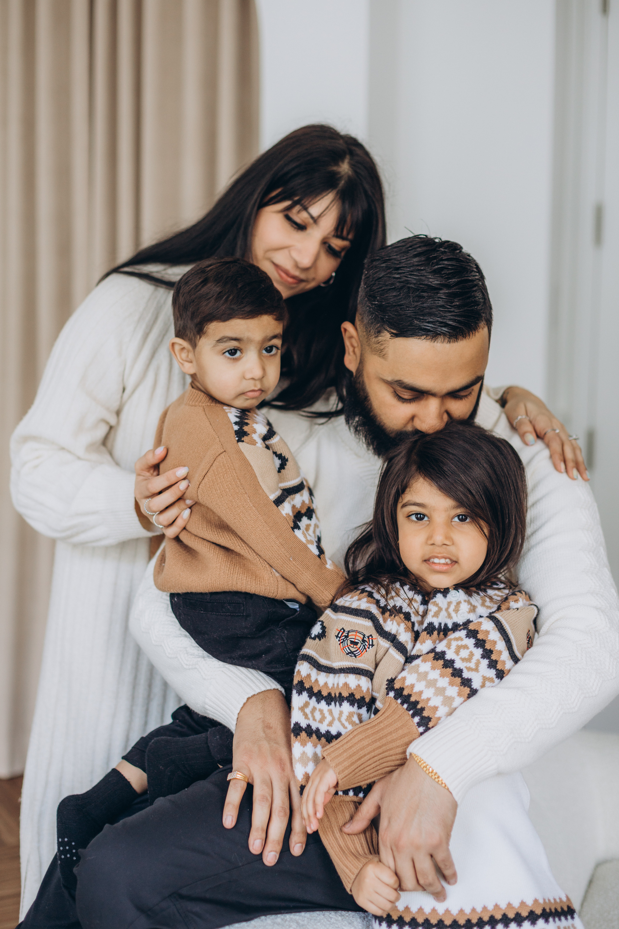 Family session. Wedding Photographer Toronto