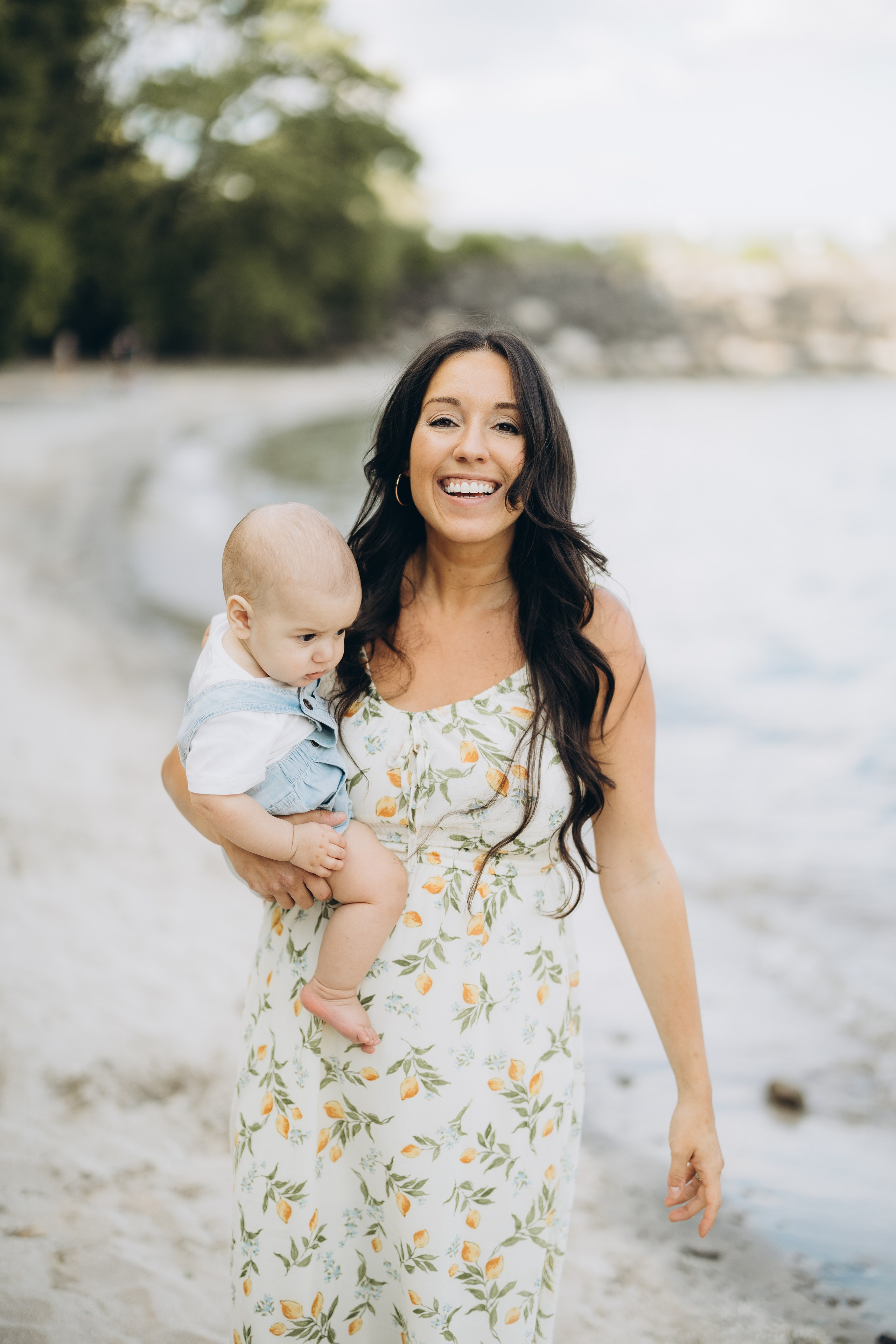 Beach photo session. Wedding Photographer Toronto