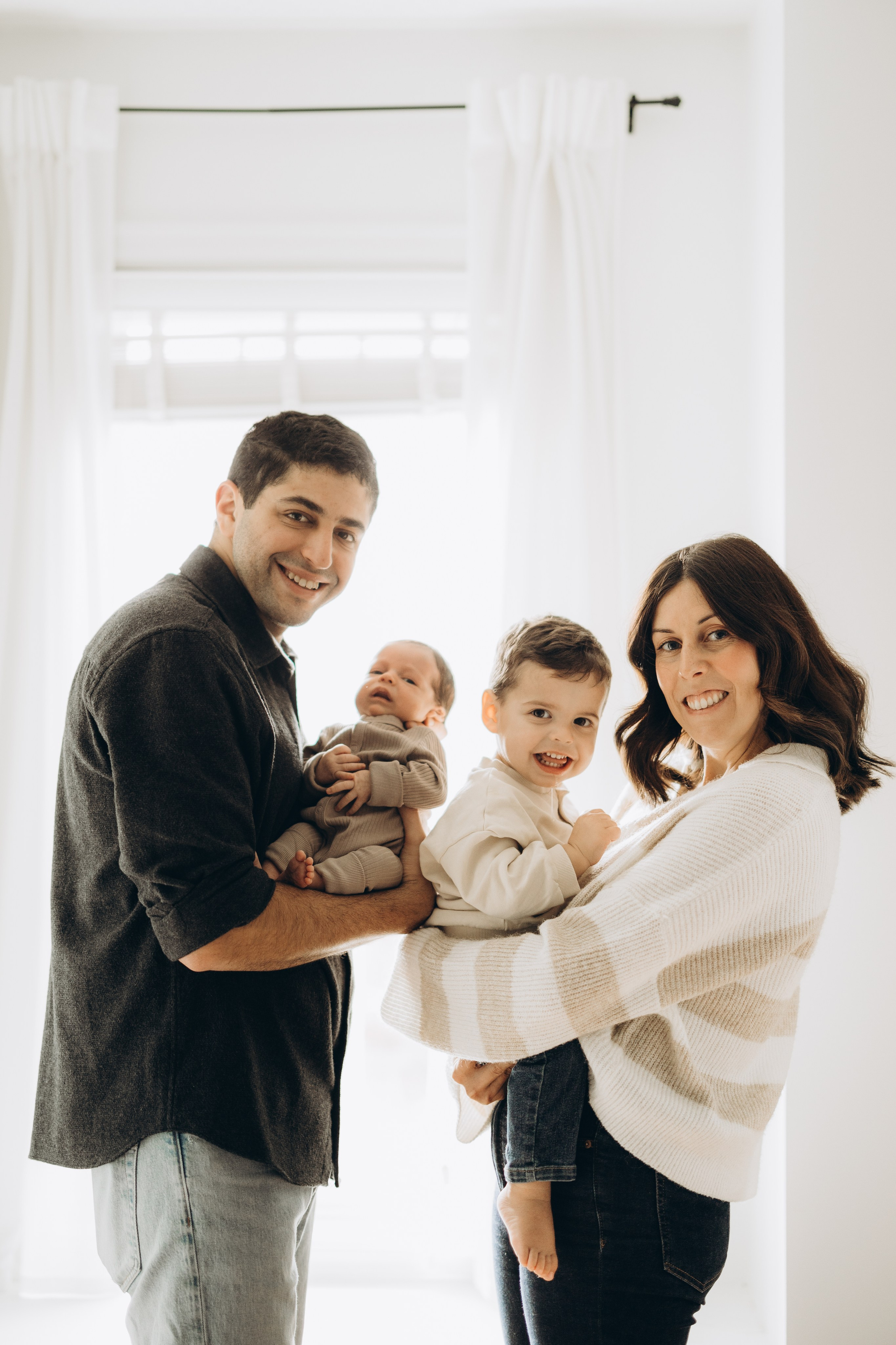 Family session. Wedding Photographer Toronto
