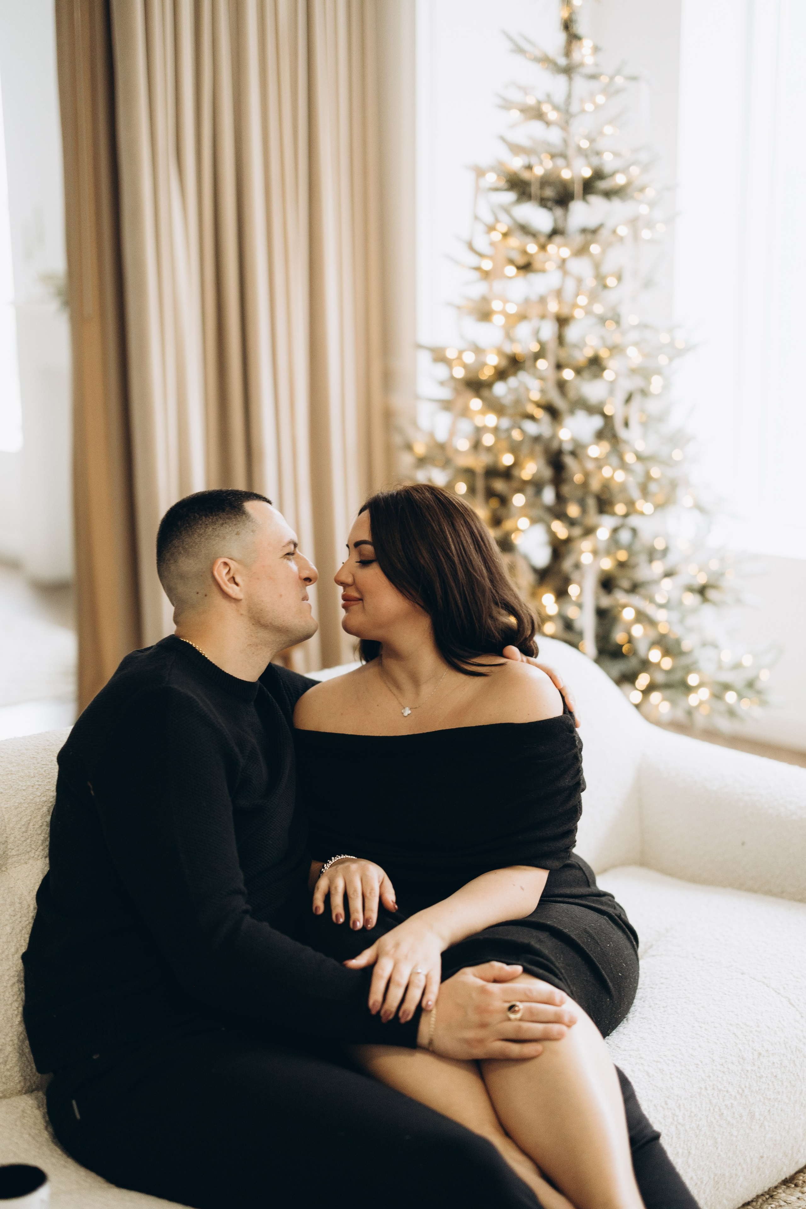 Maternity photo session. Wedding Photographer Toronto