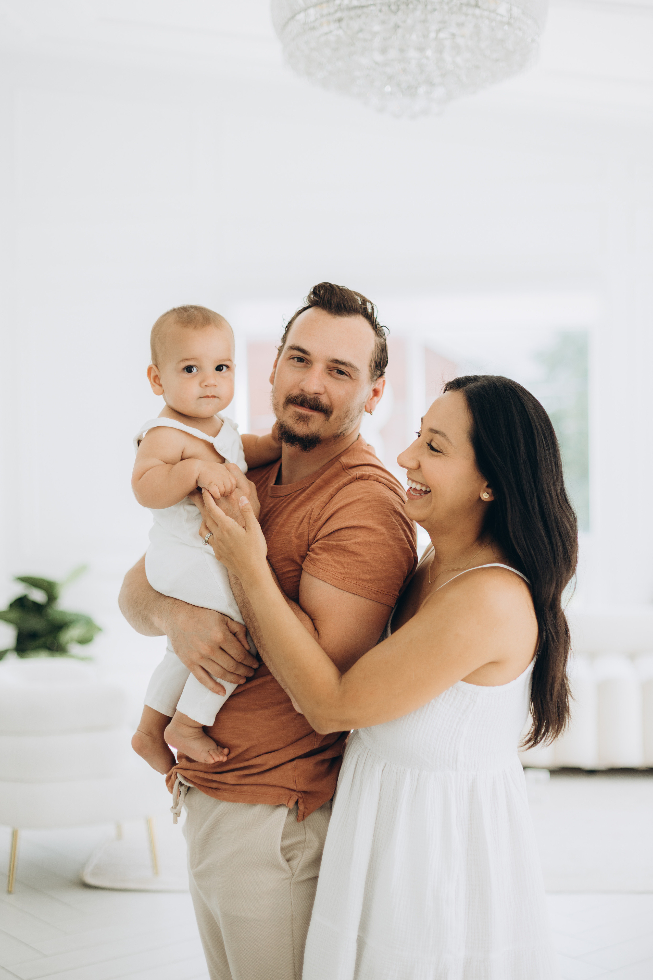 Cake smash. Wedding Photographer Toronto