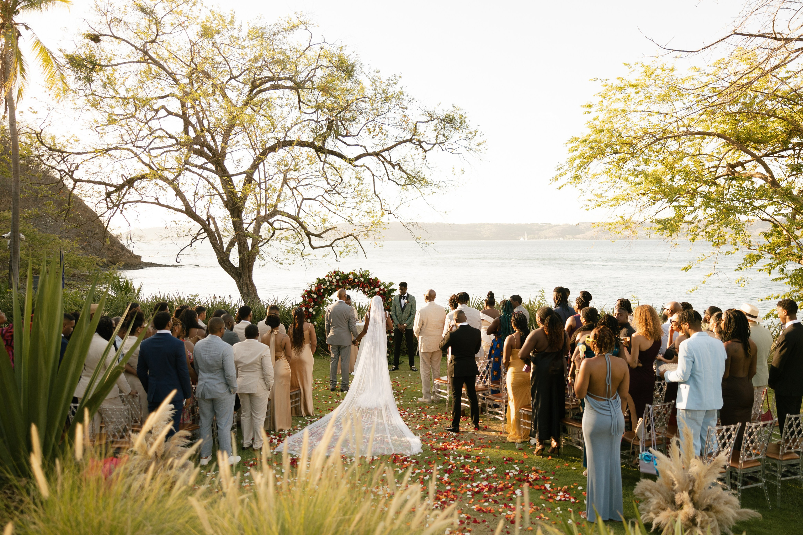Ashley&Matt (Costa Rica). Wedding Photographer Toronto