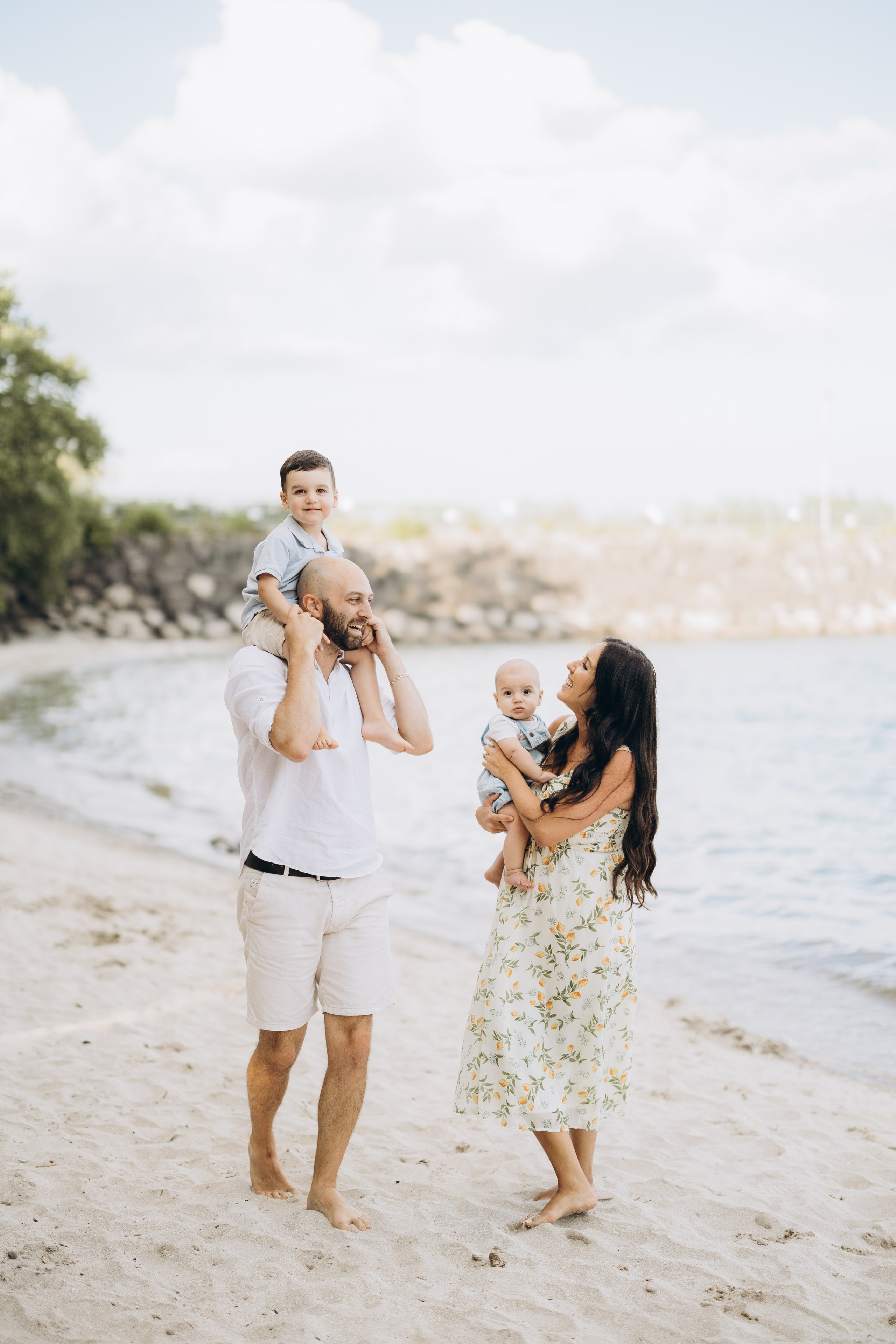 Beach photo session. Wedding Photographer Toronto