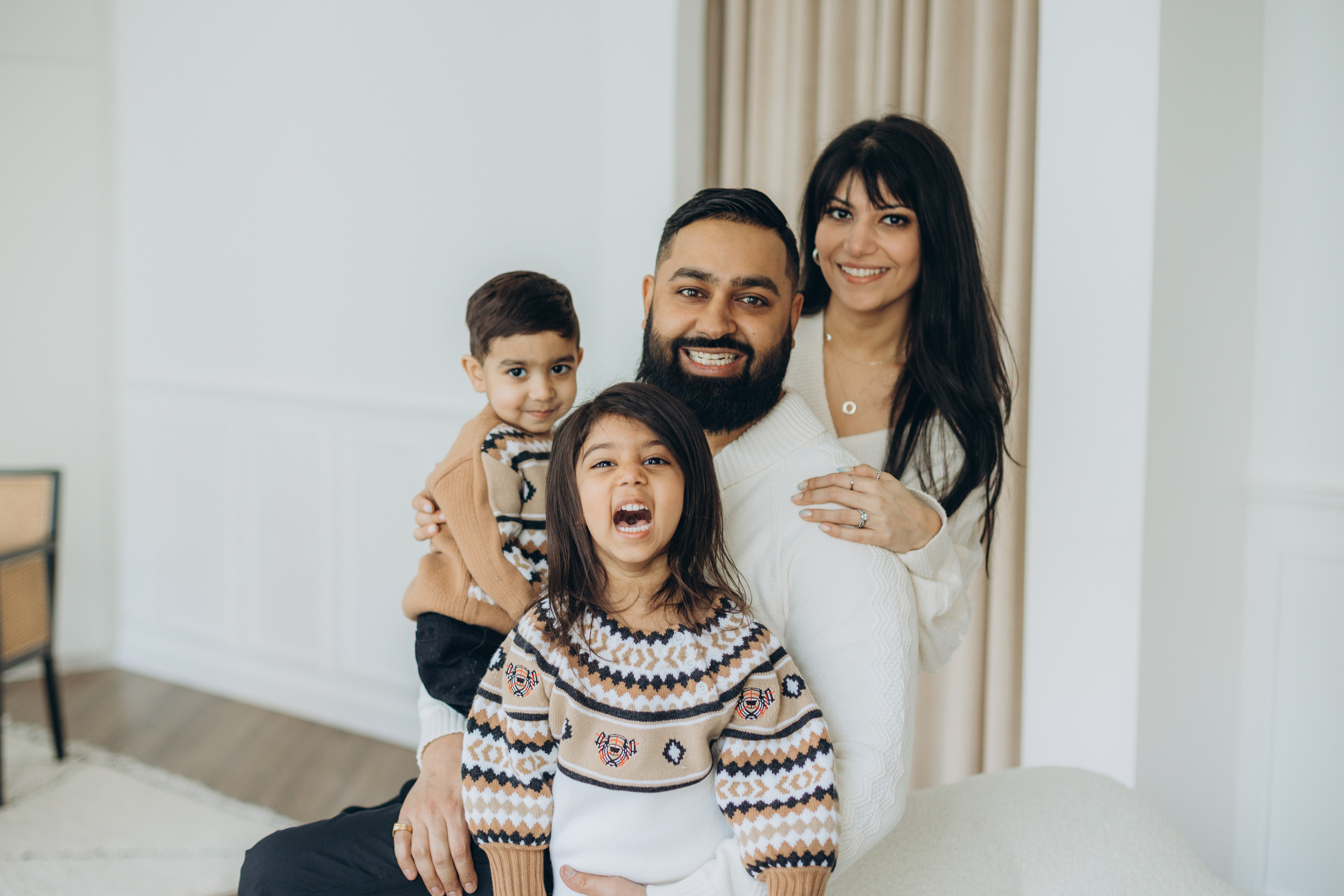 Family session. Wedding Photographer Toronto