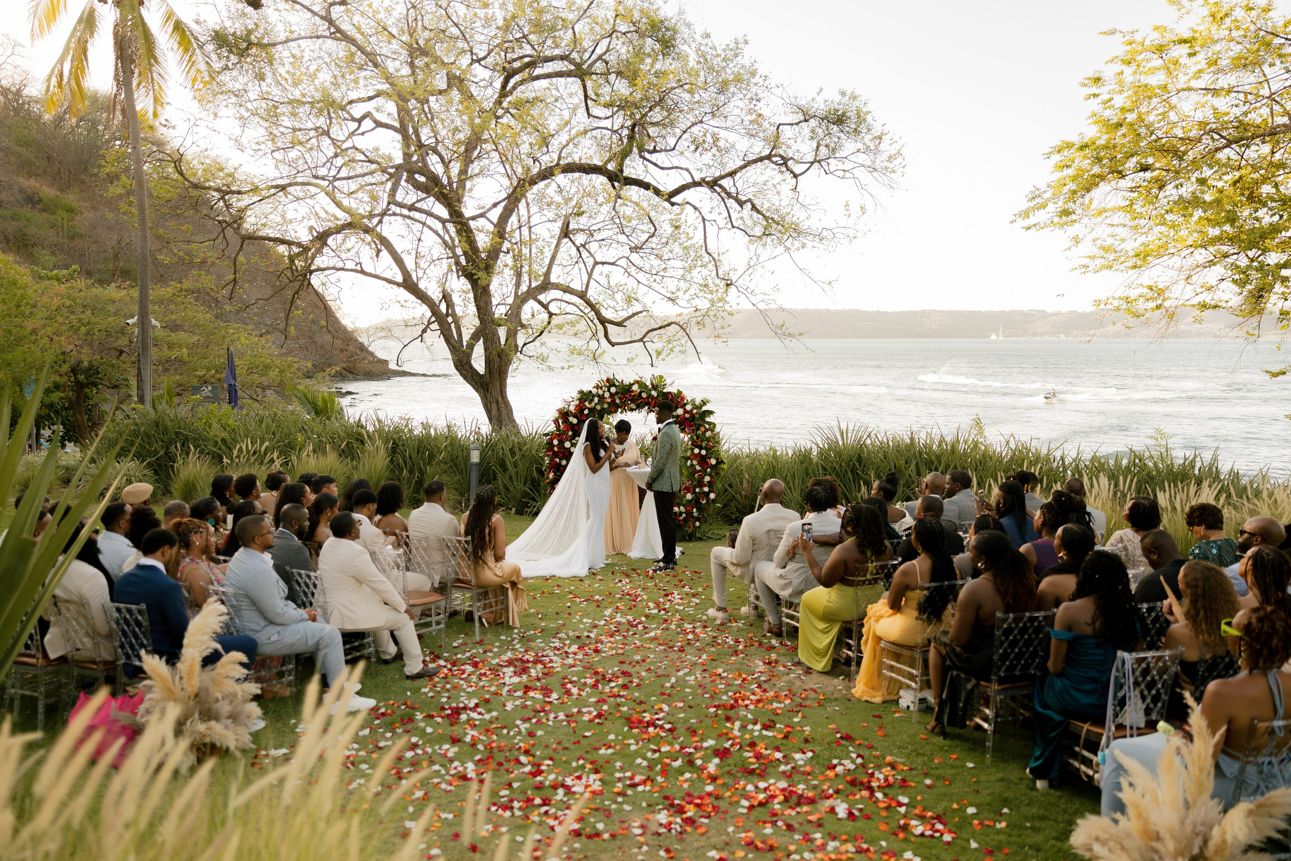 Ashley&Matt (Costa Rica). Wedding Photographer Toronto