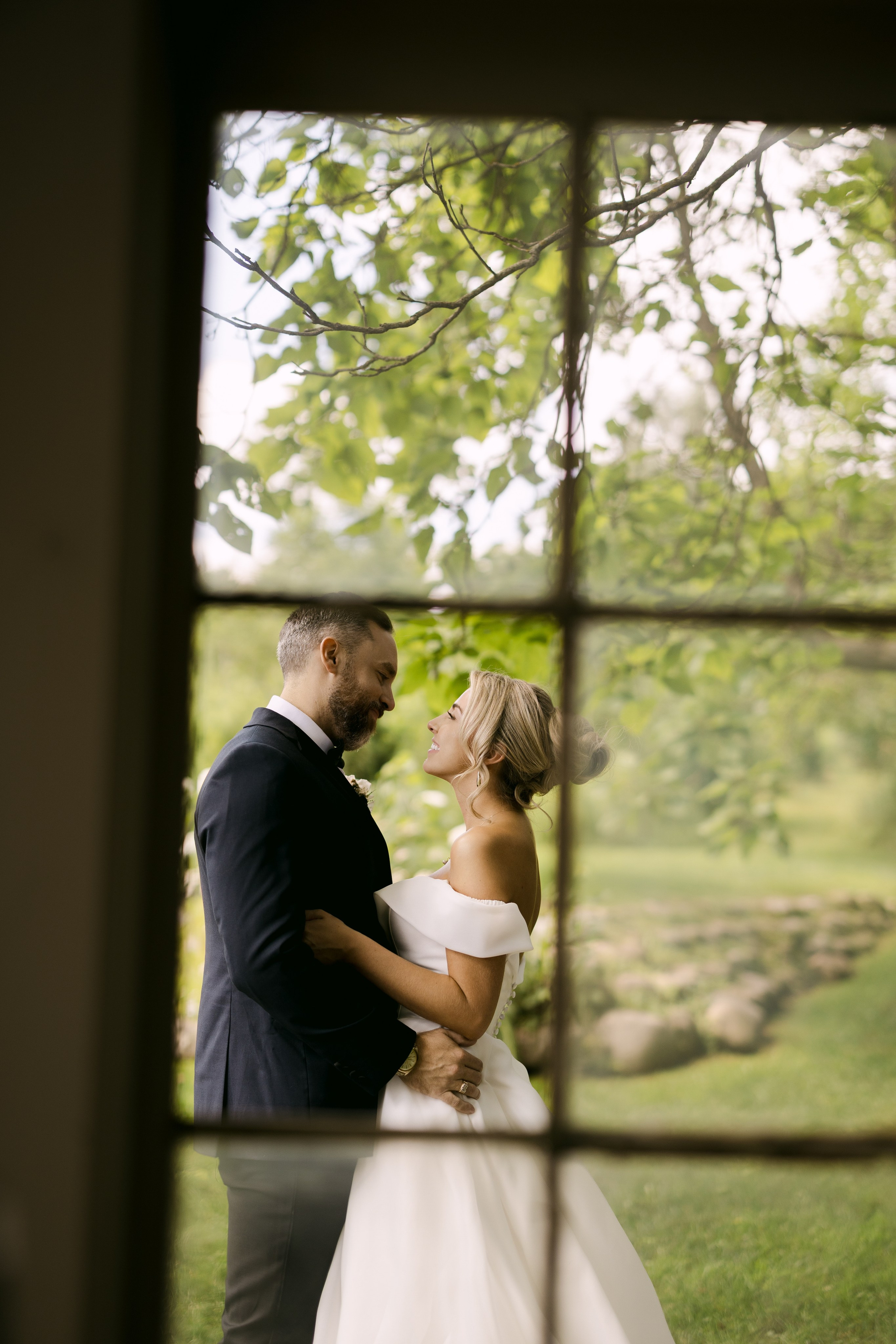 L&D (Wren House by Stella). Wedding Photographer Toronto