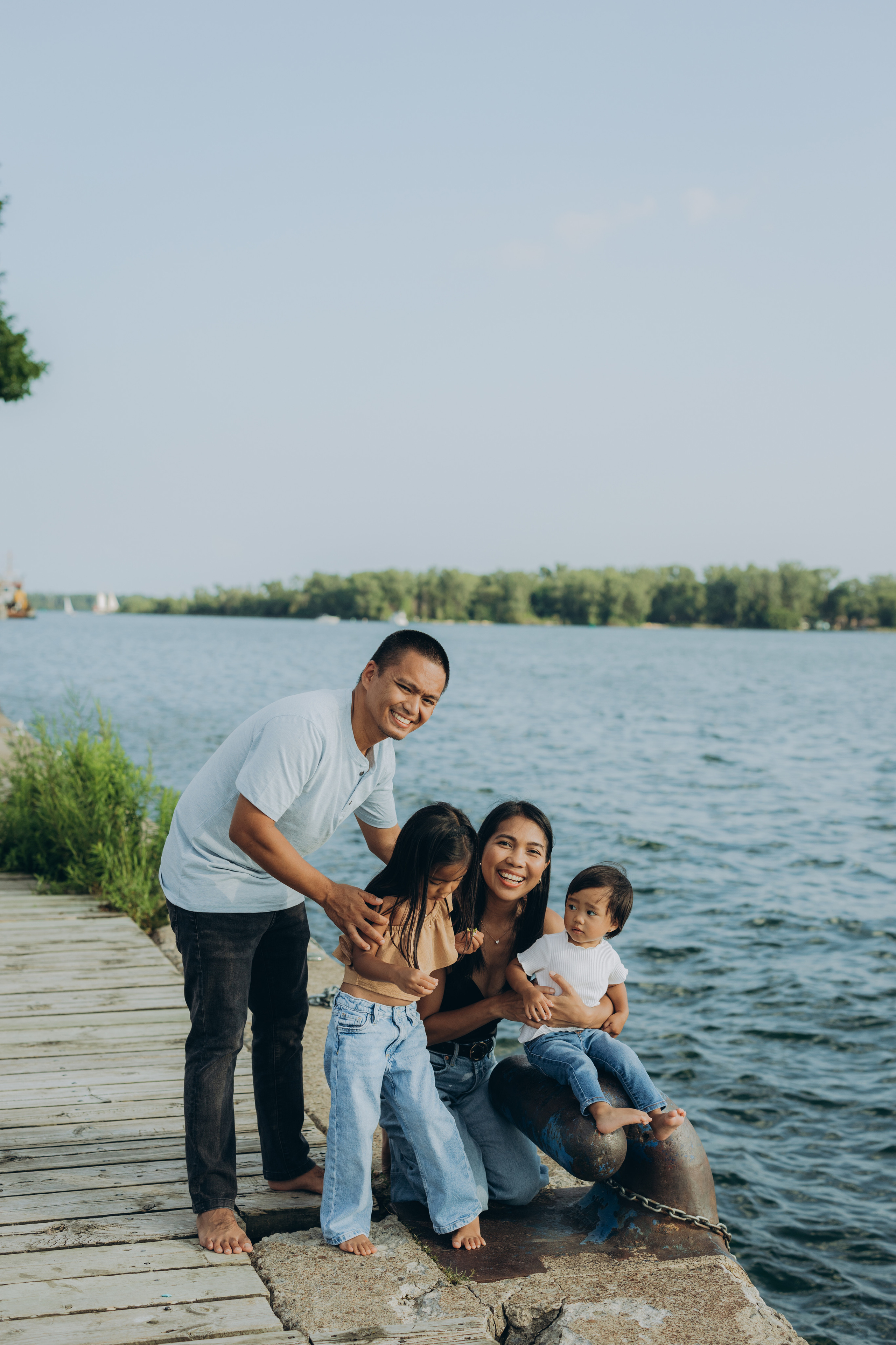 Family session in Toronto. Wedding Photographer Toronto